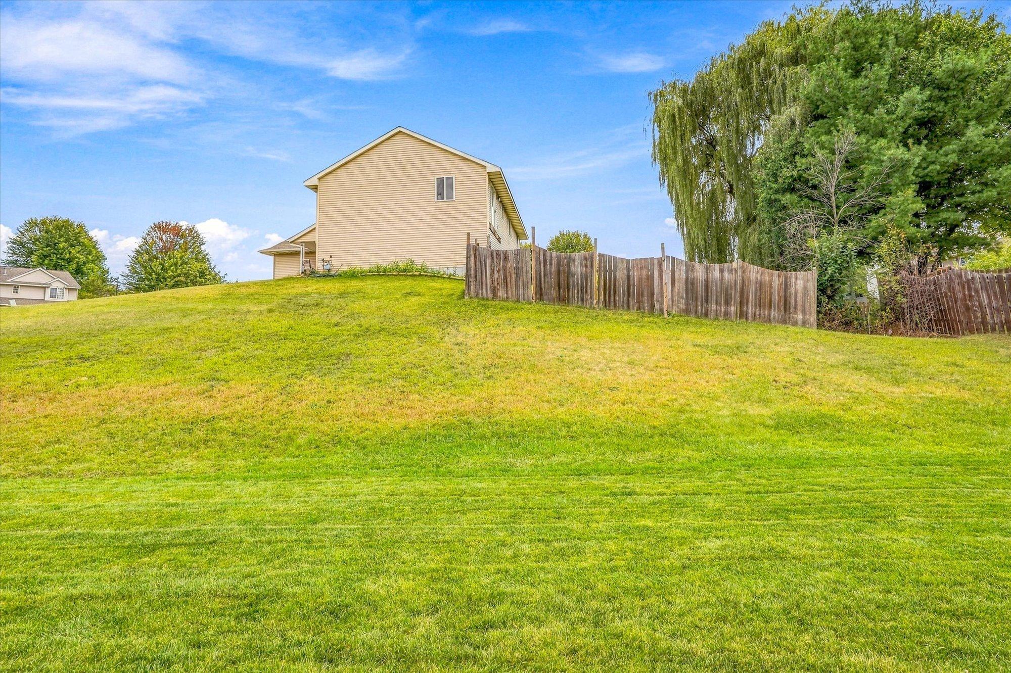 main property photo 15