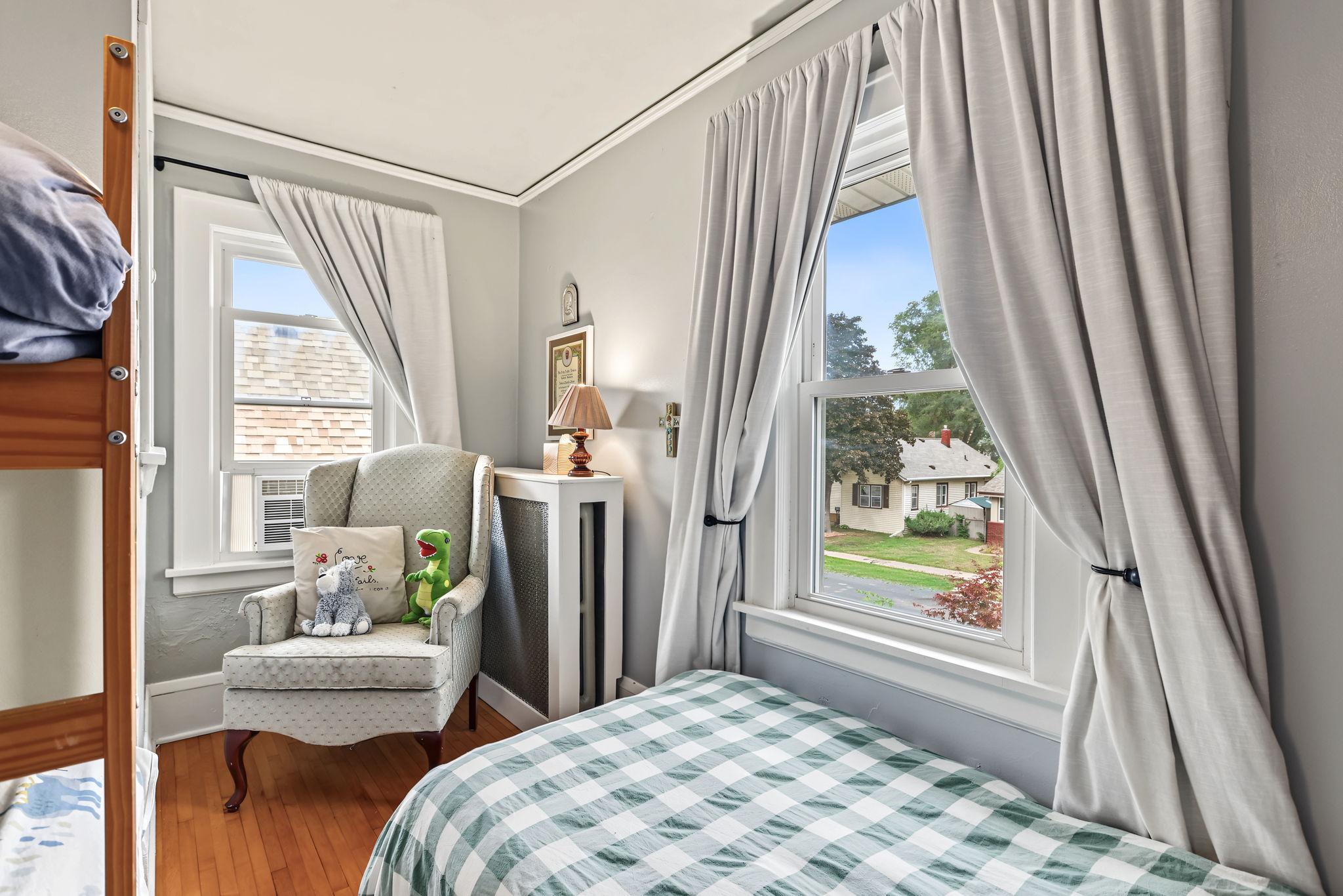main property photo 24