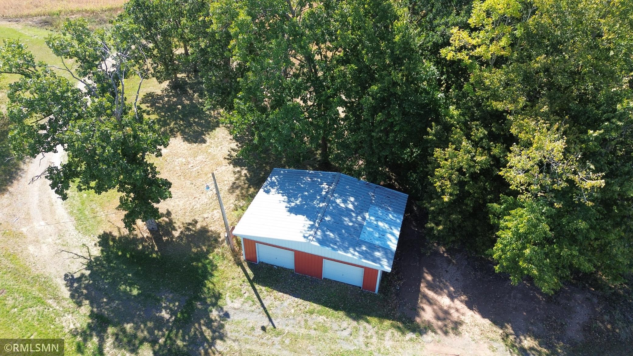 main property photo 39