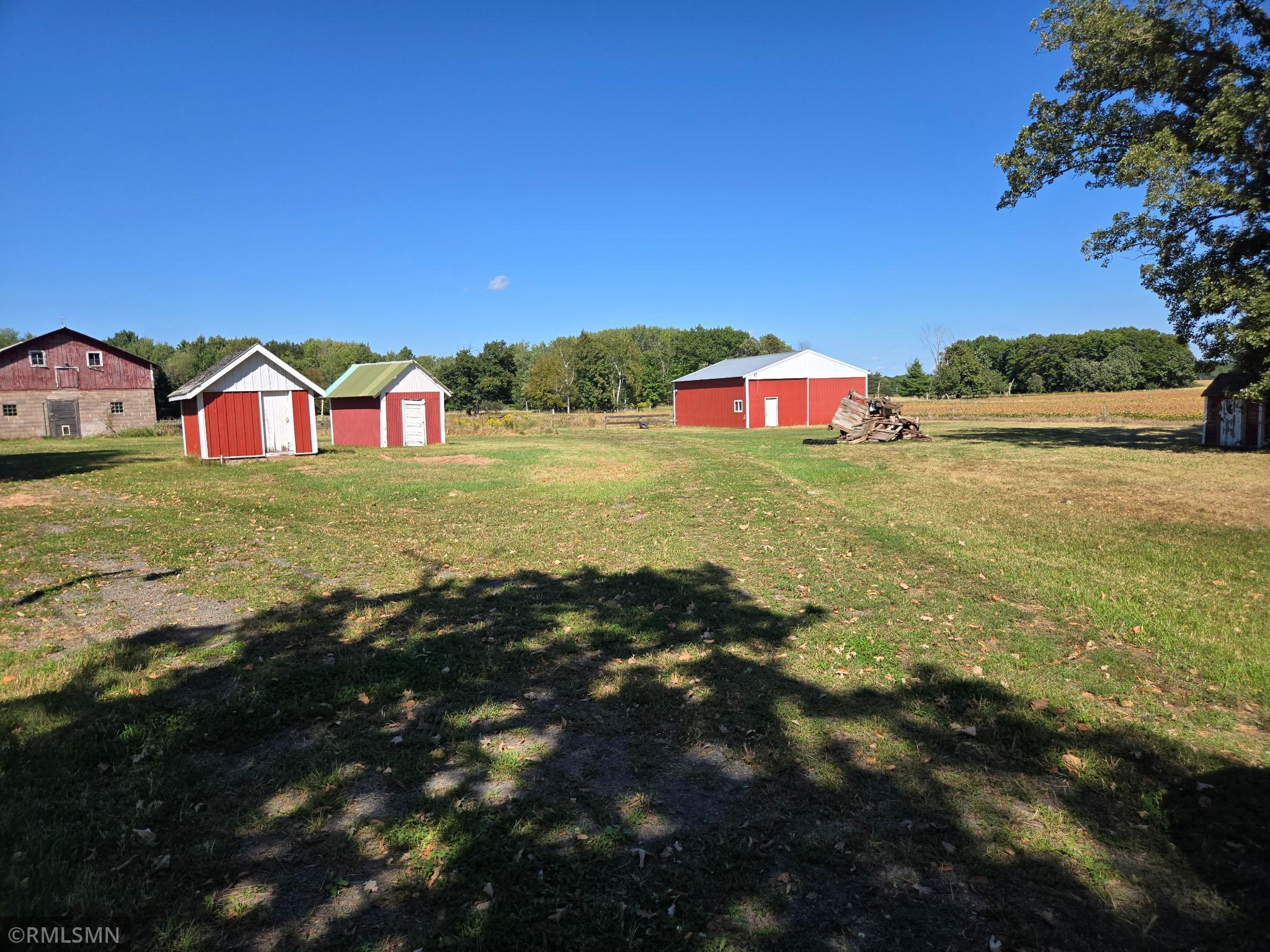 main property photo 4