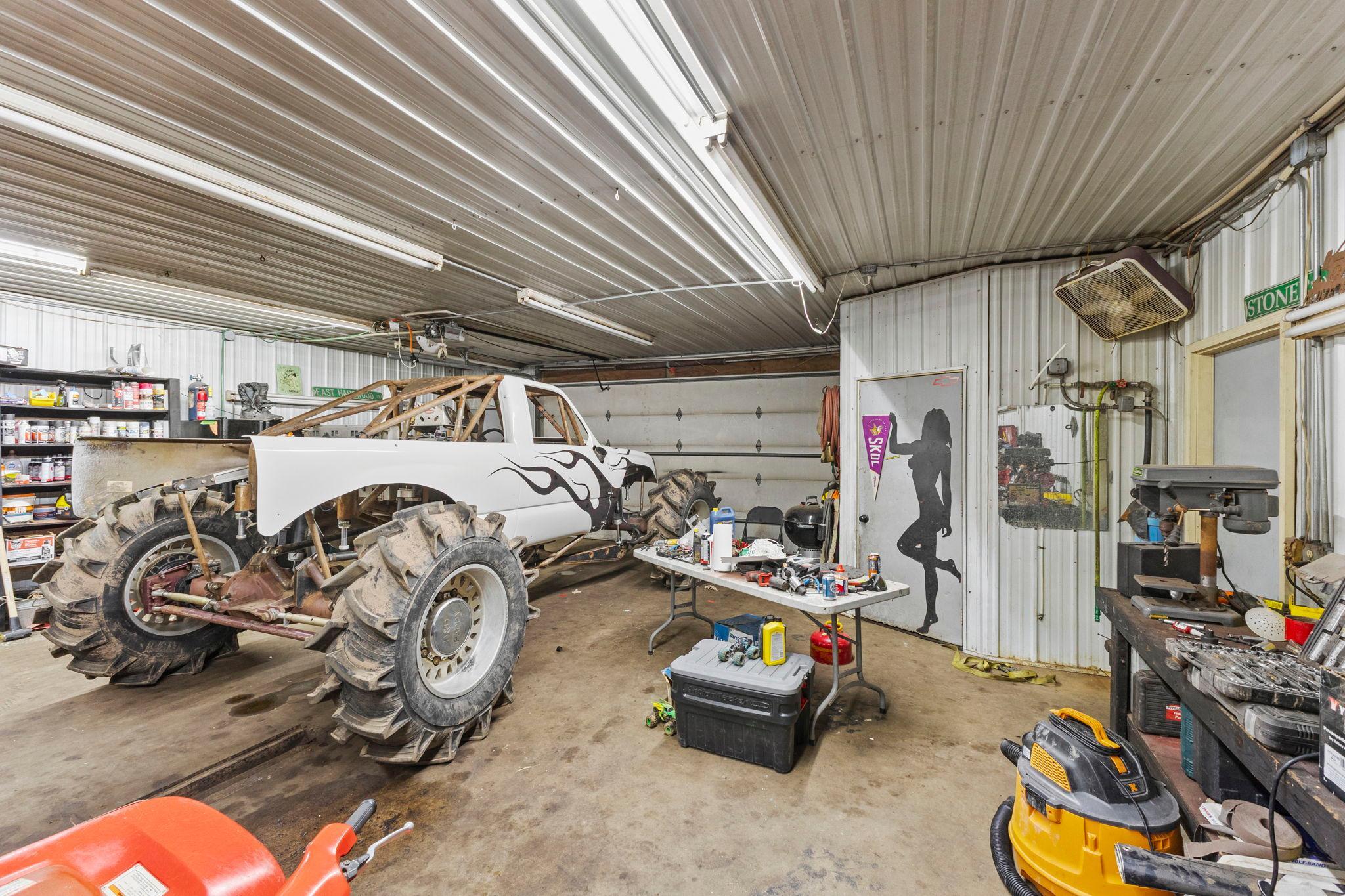 main property photo 60