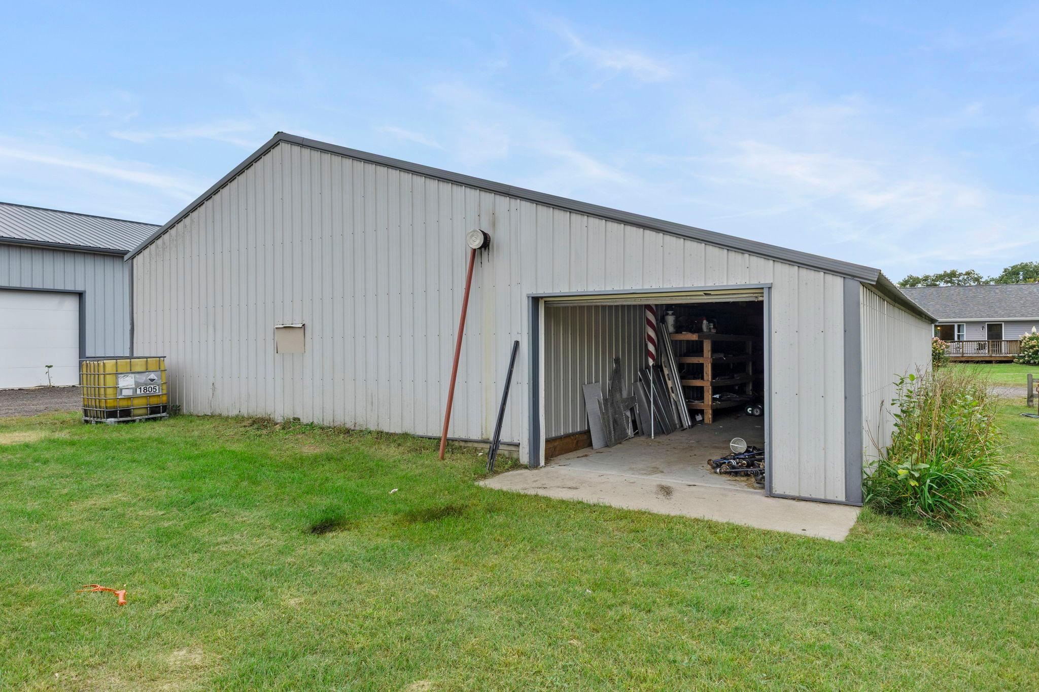 main property photo 94