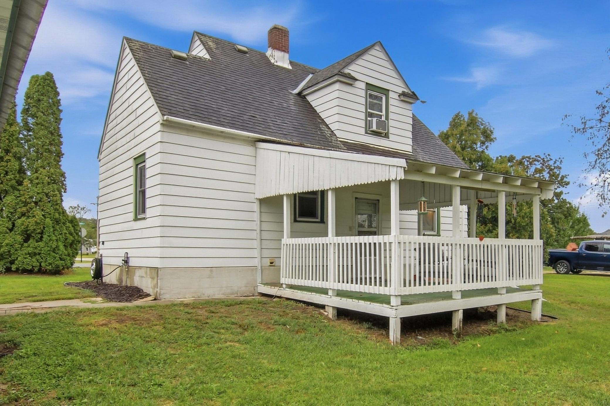 main property photo 12