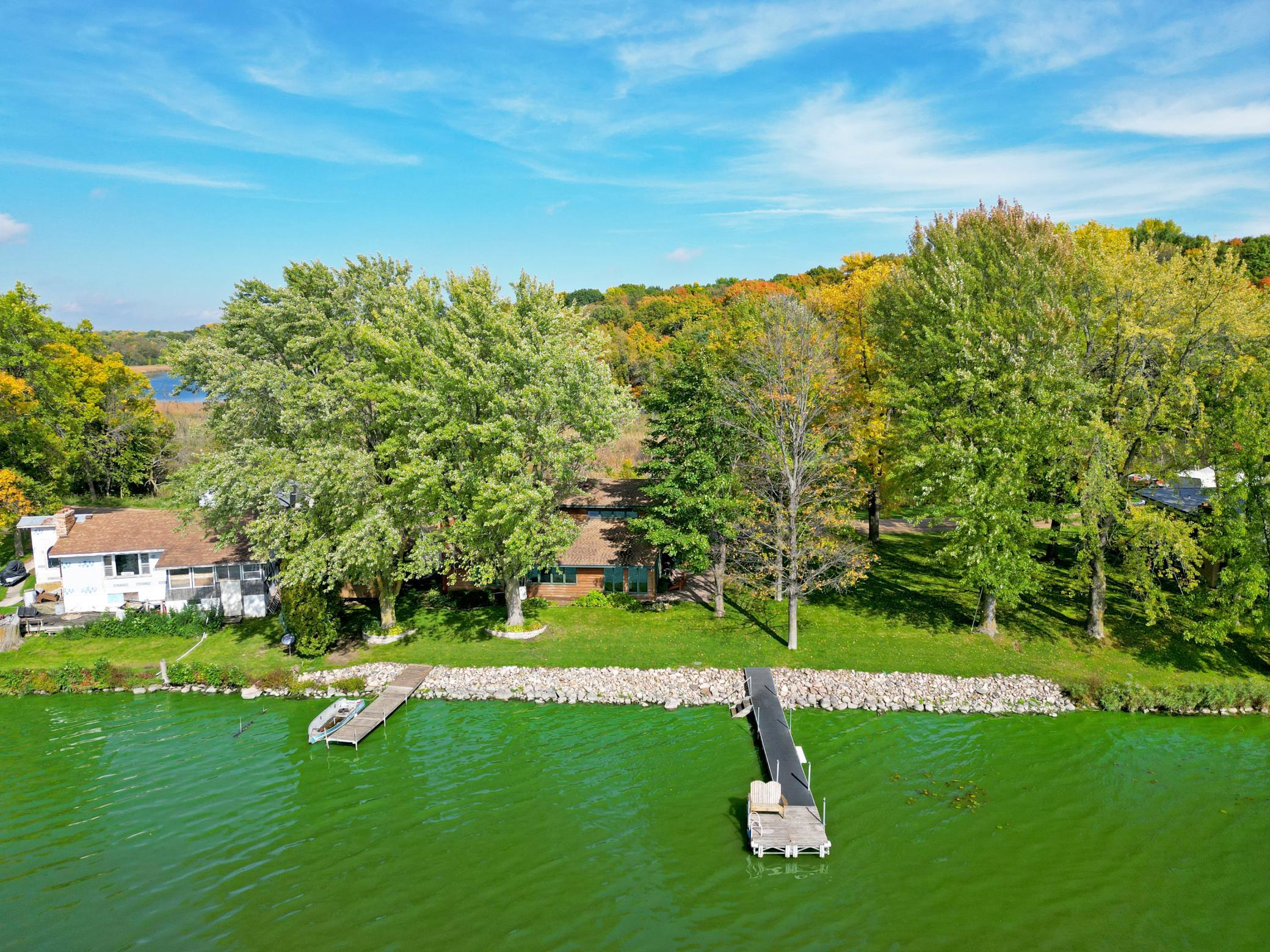 main property photo 30