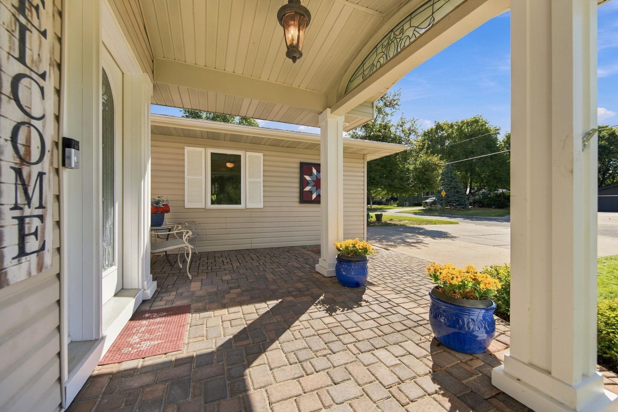 main property photo 50