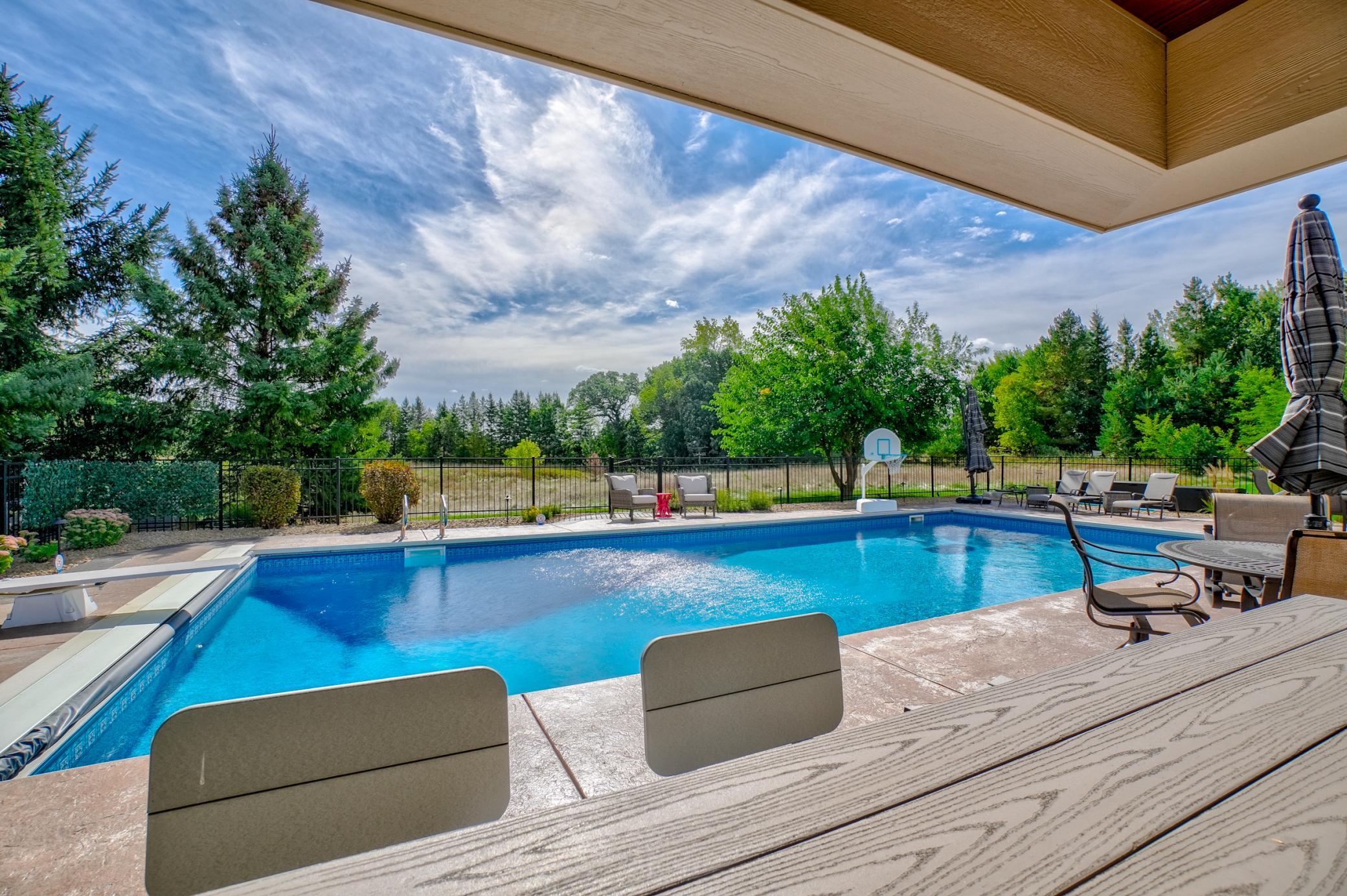 main property photo 78