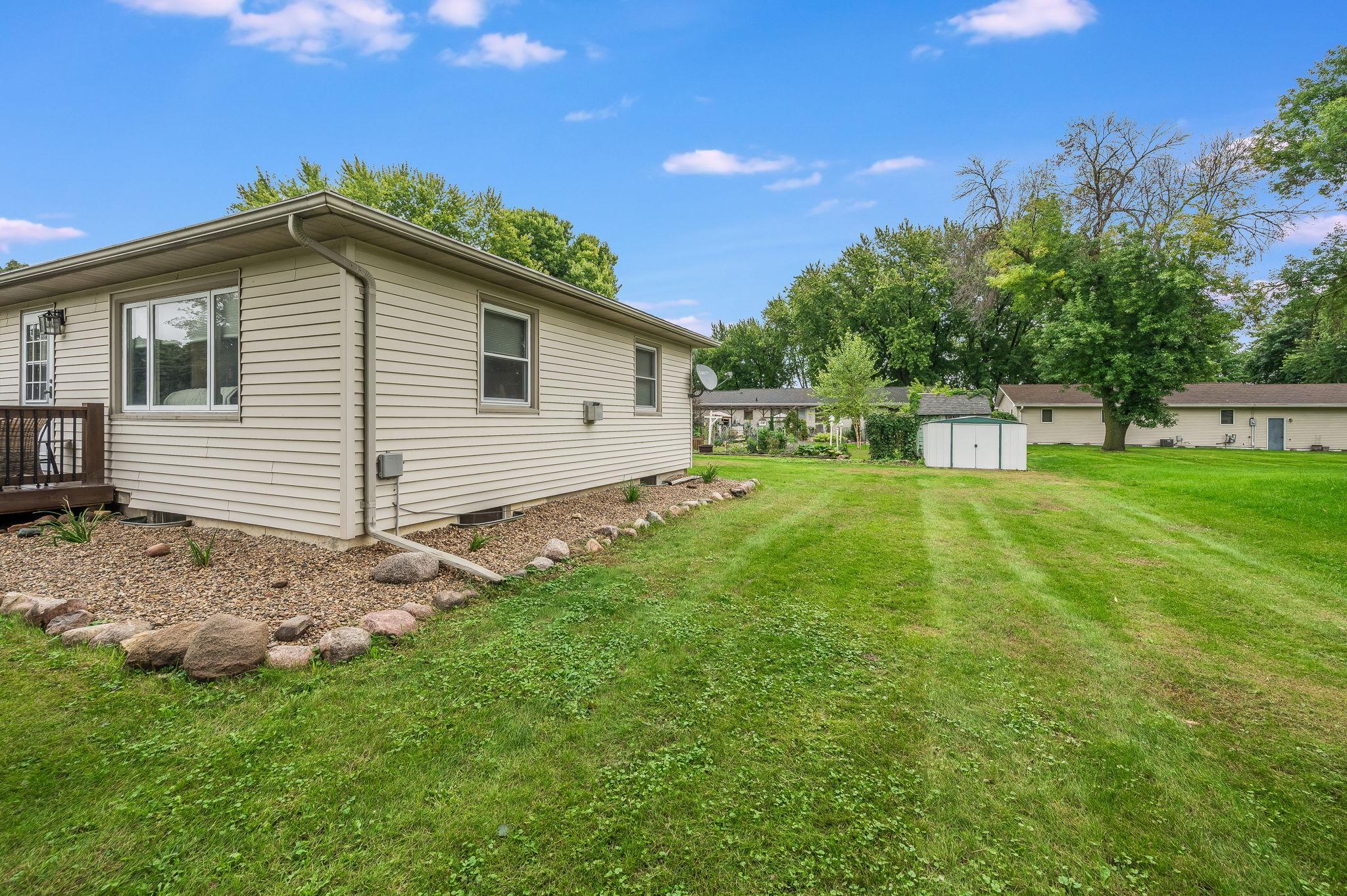 main property photo 5