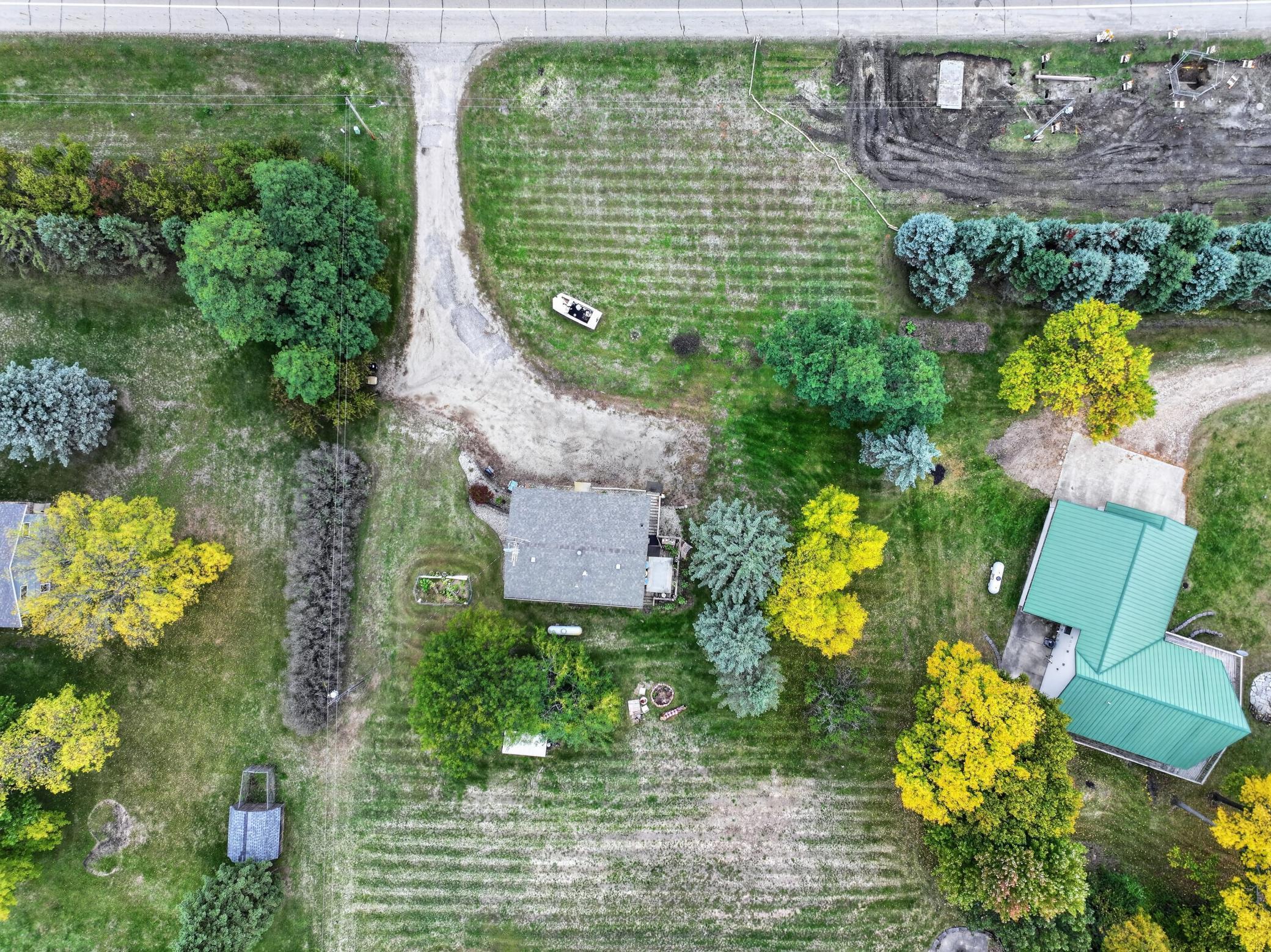 main property photo 50