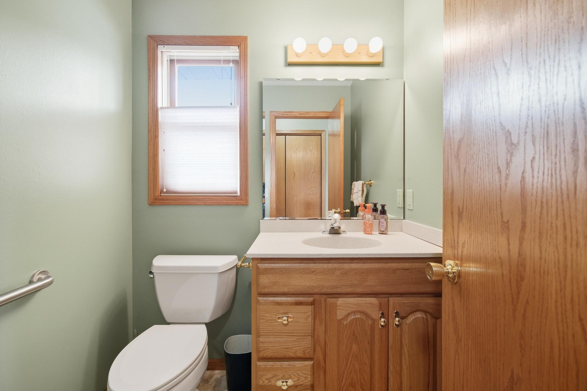 main property photo 11