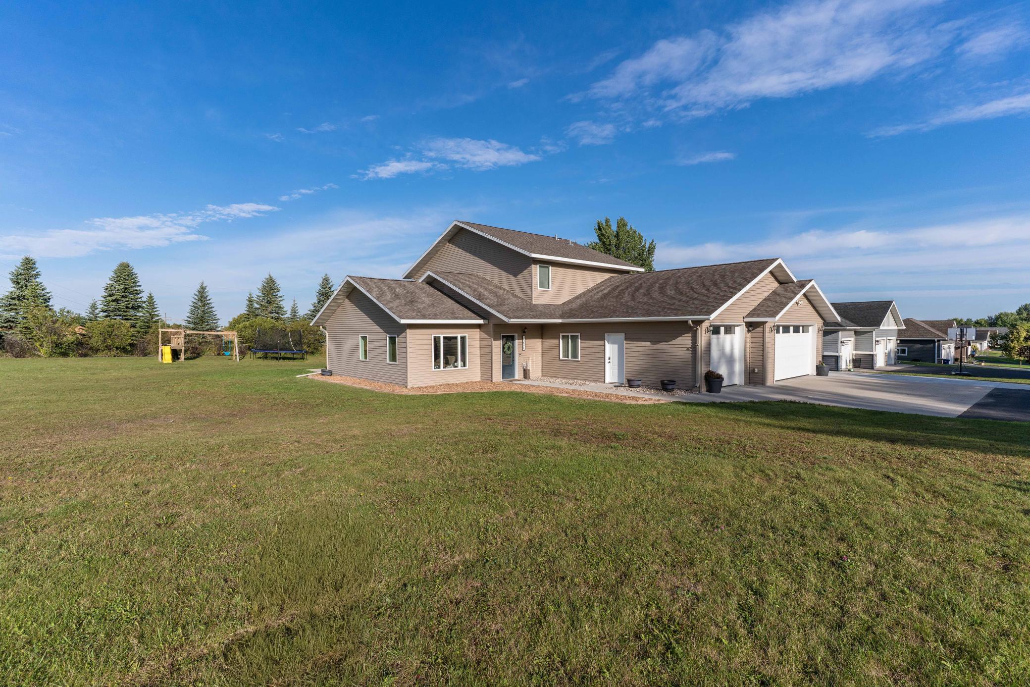 main property photo 43
