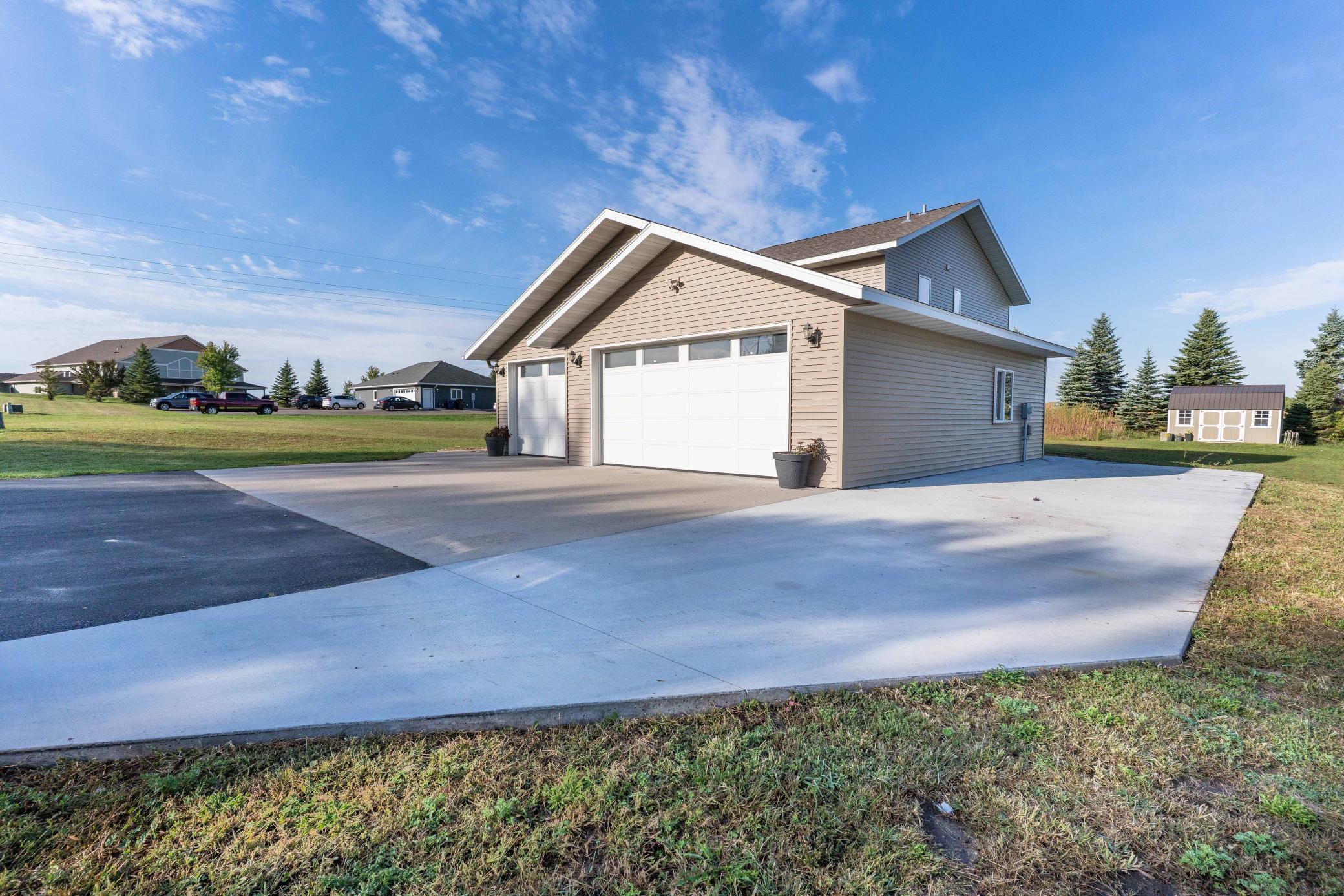 main property photo 51