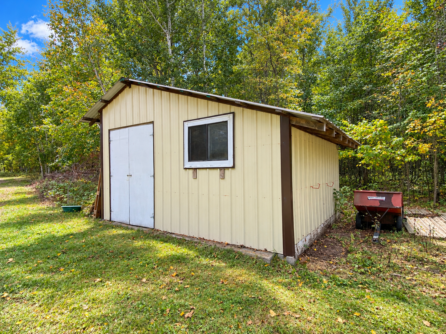 main property photo 33