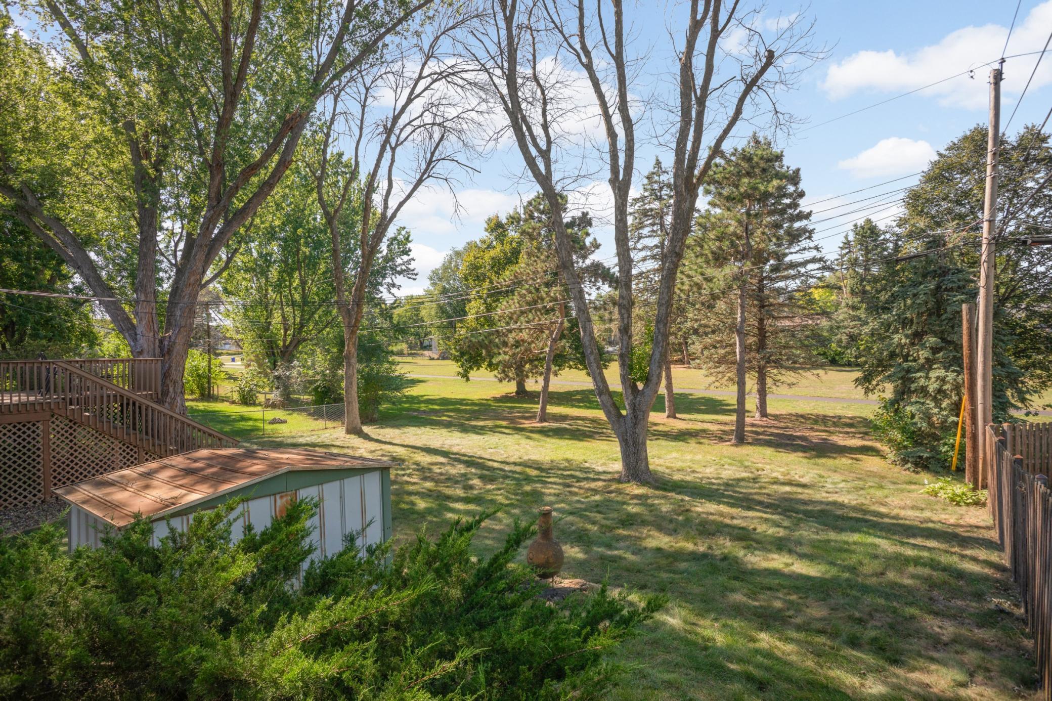 main property photo 27