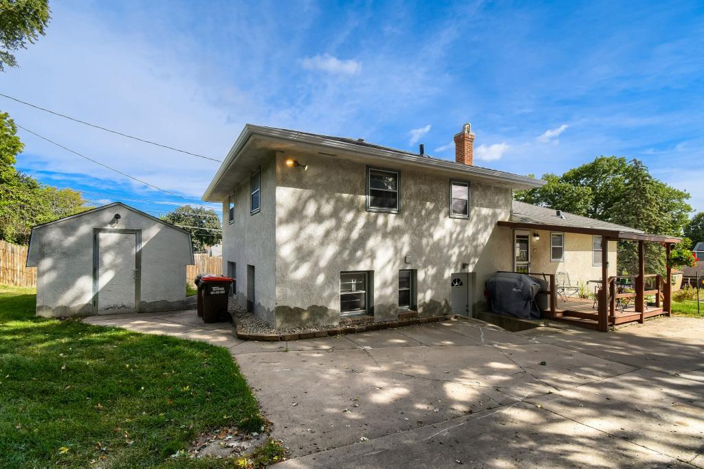 main property photo 22