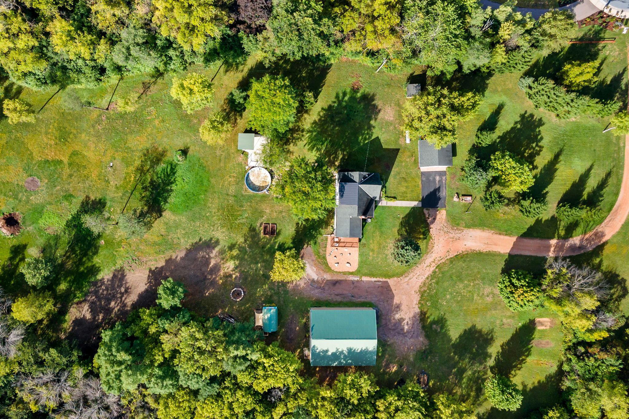 main property photo 25