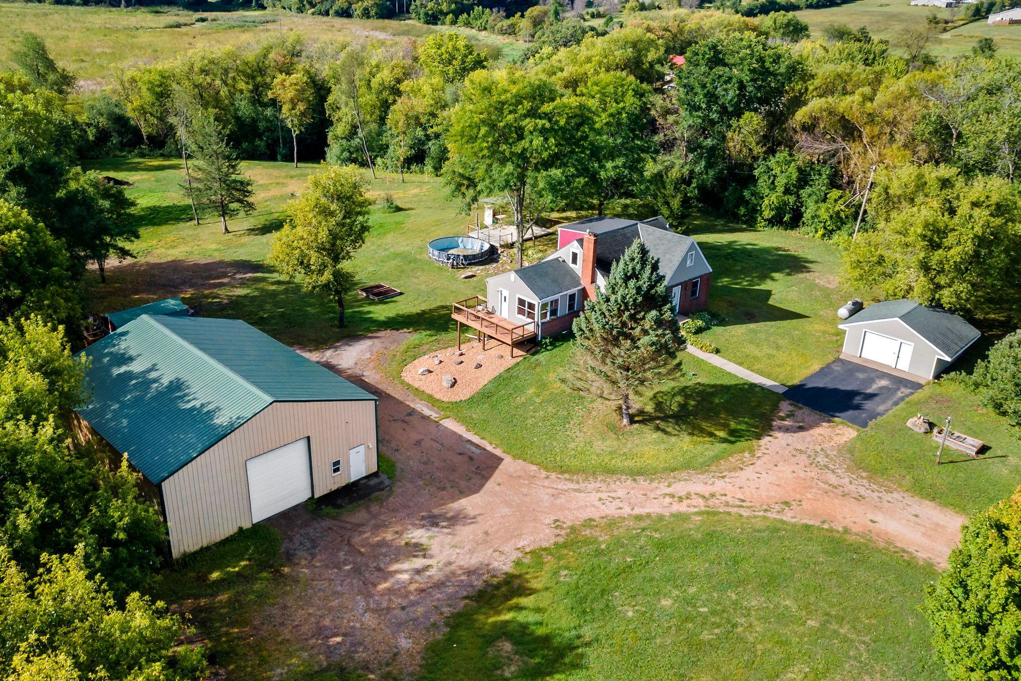 main property photo 26