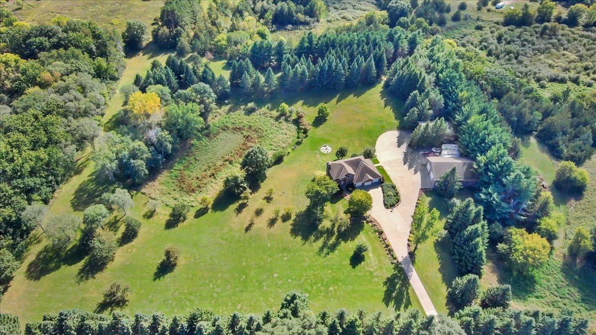 main property photo 78