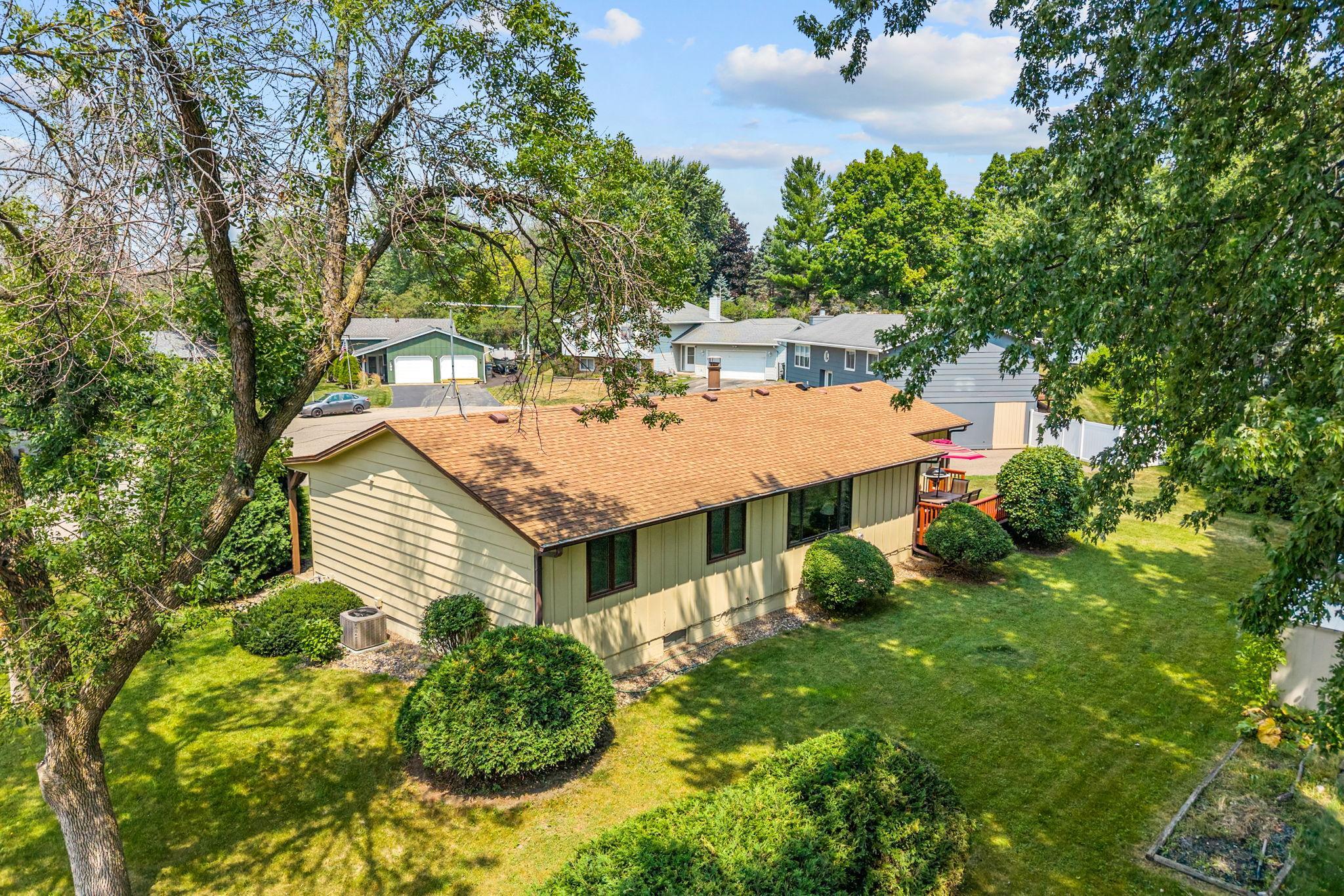 main property photo 42