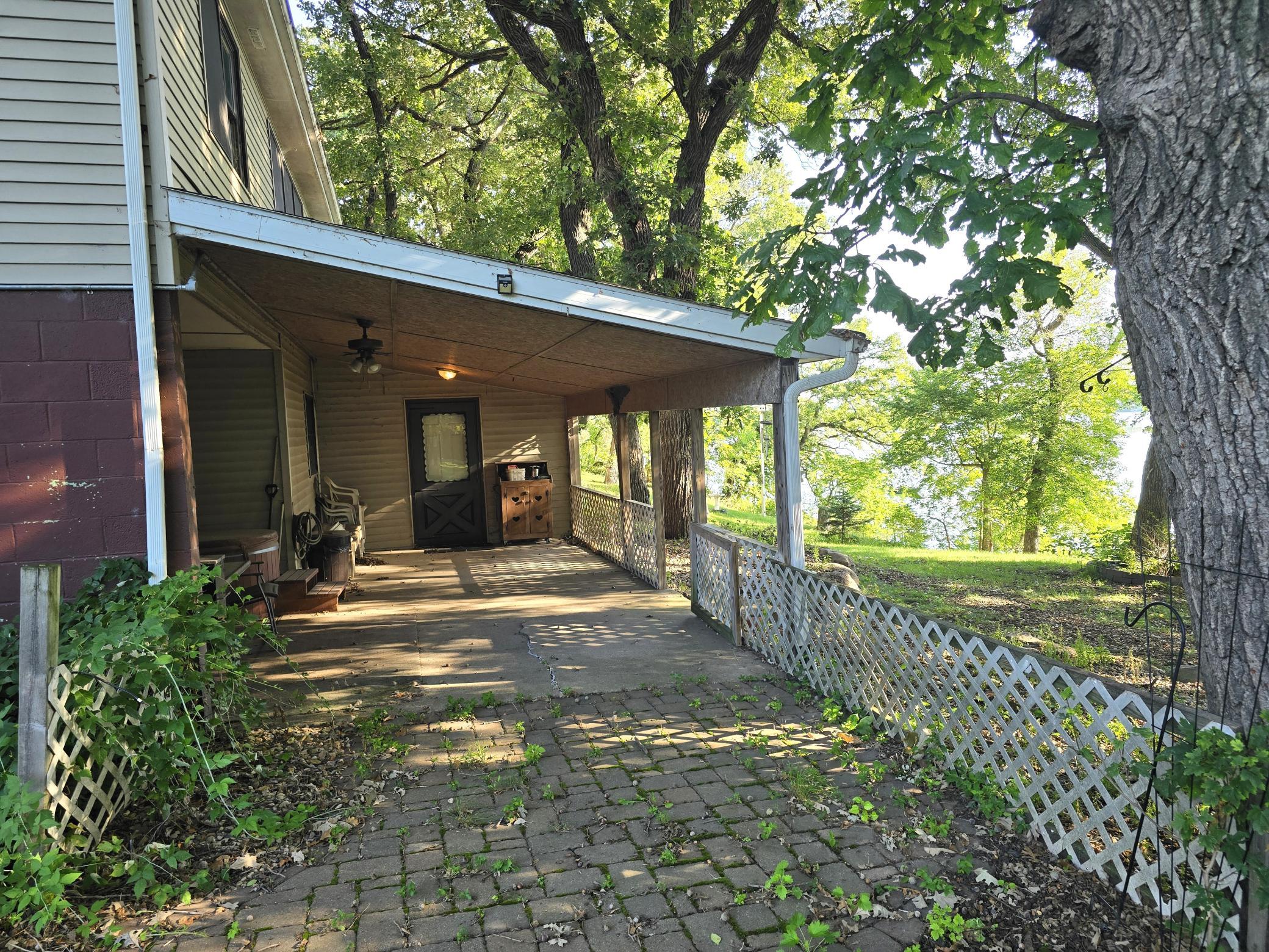 main property photo 7