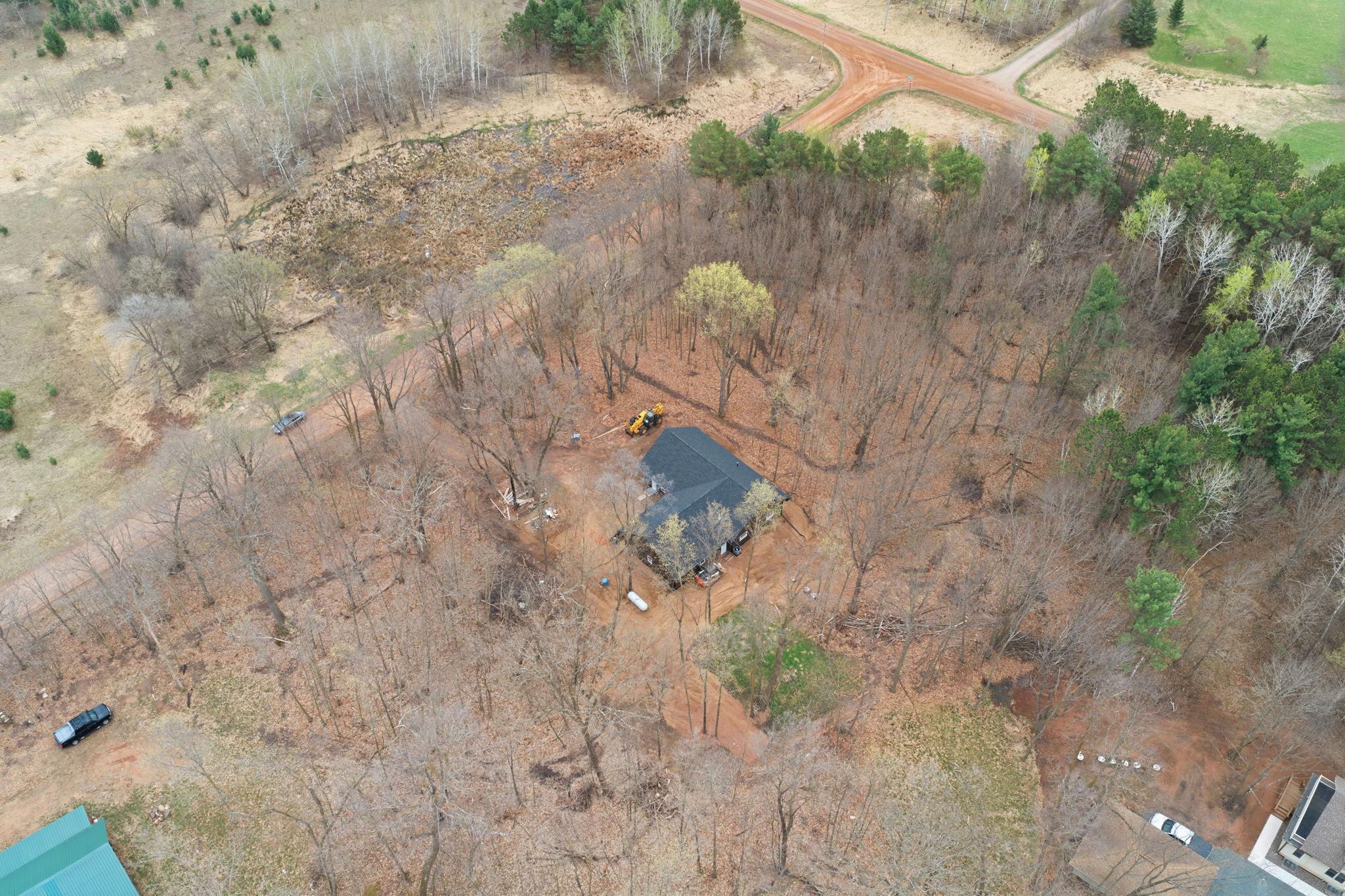 main property photo 19