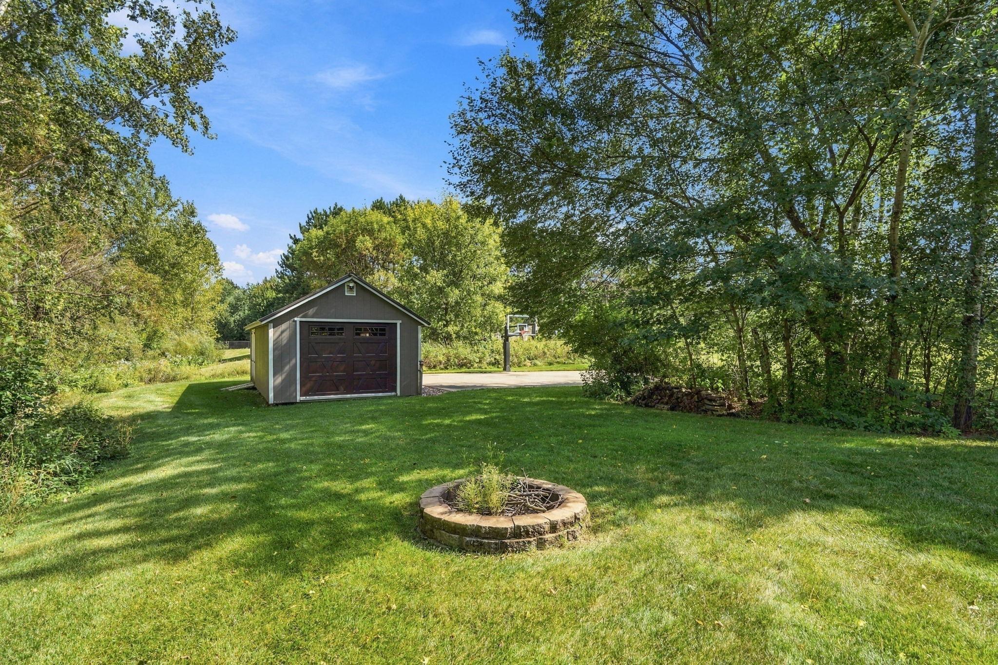 main property photo 37