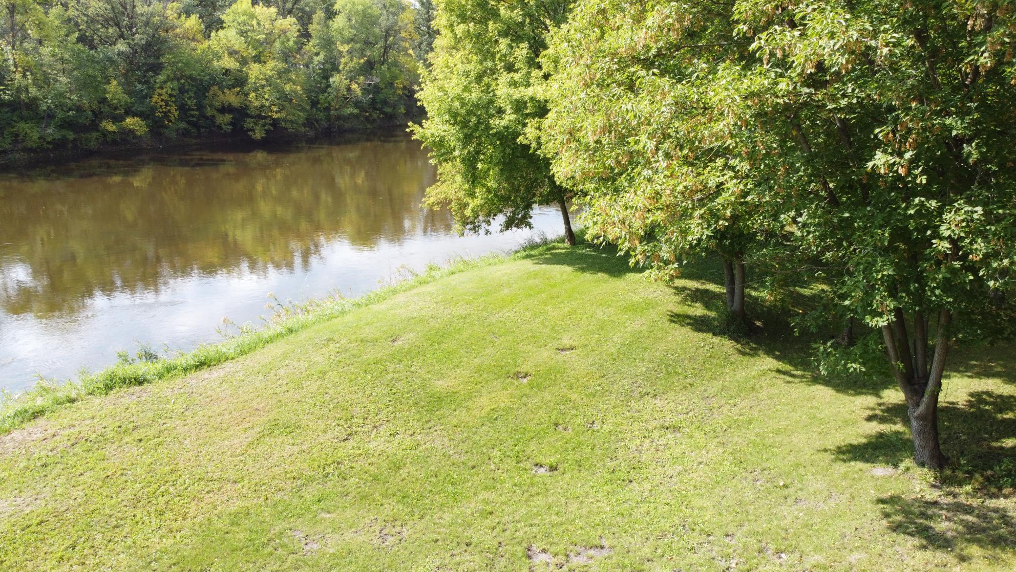 main property photo 49