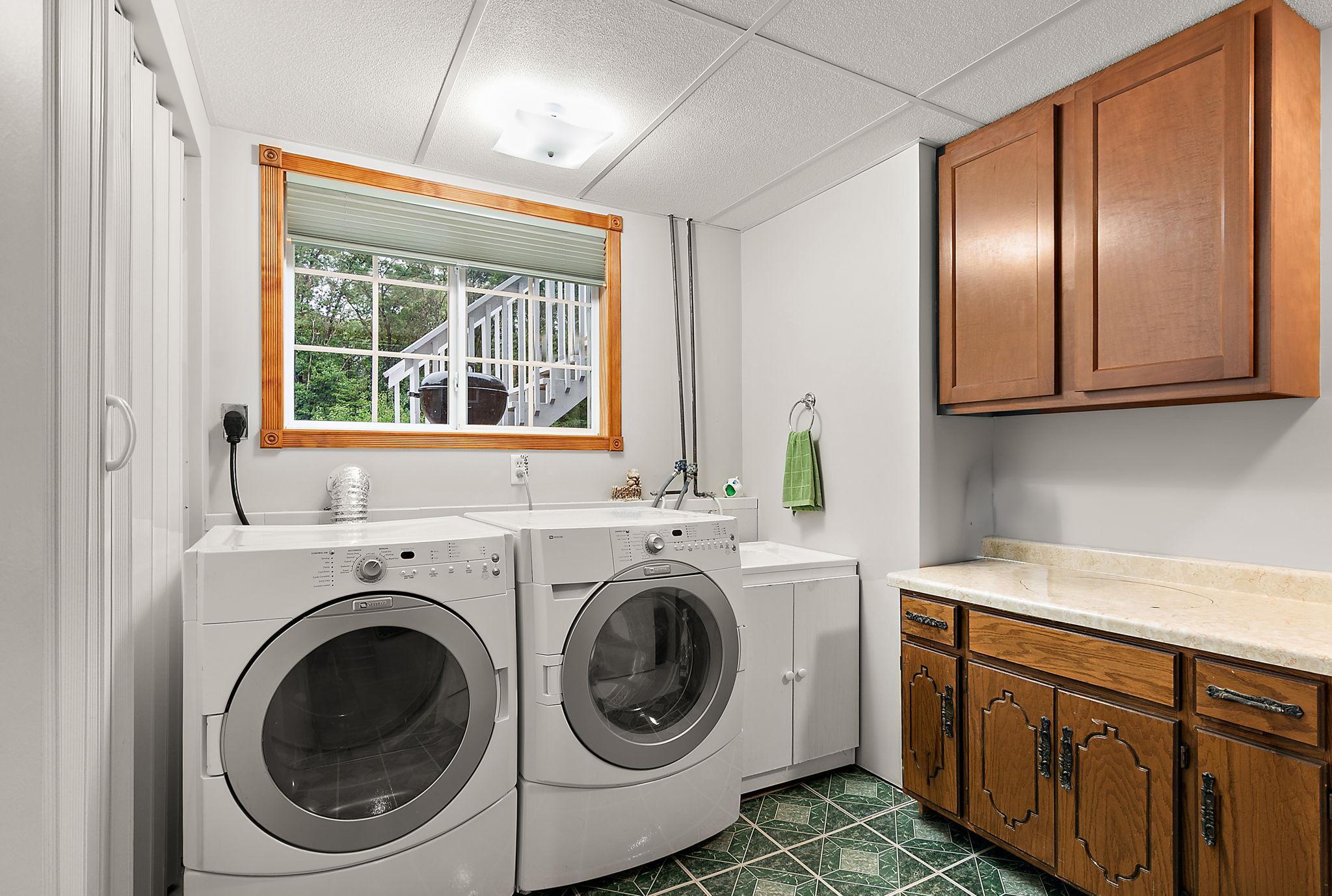 main property photo 59