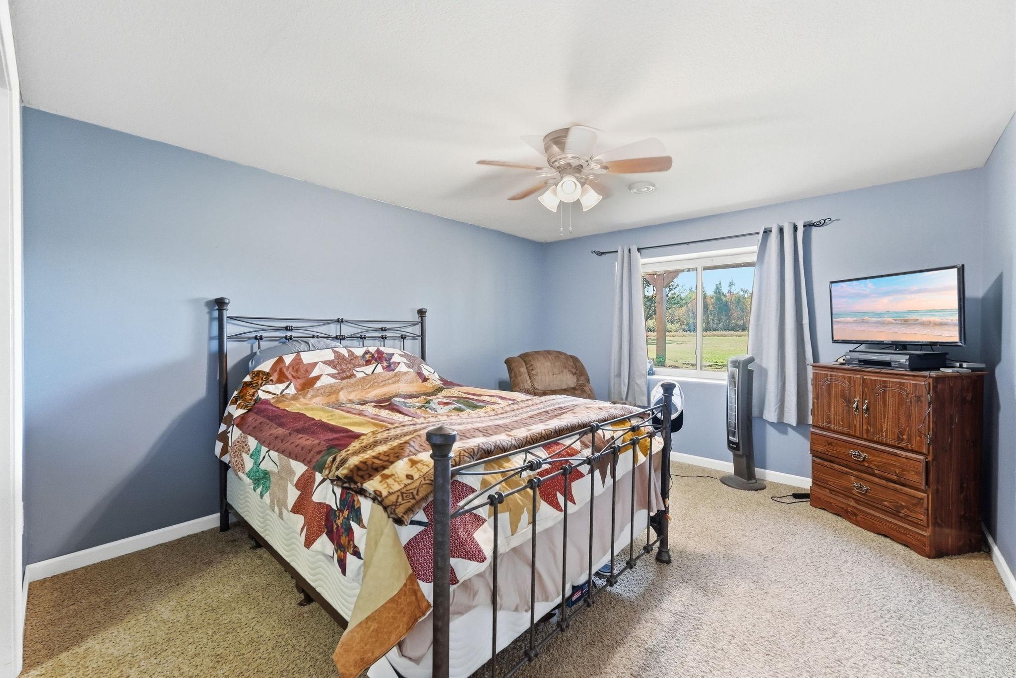 main property photo 47