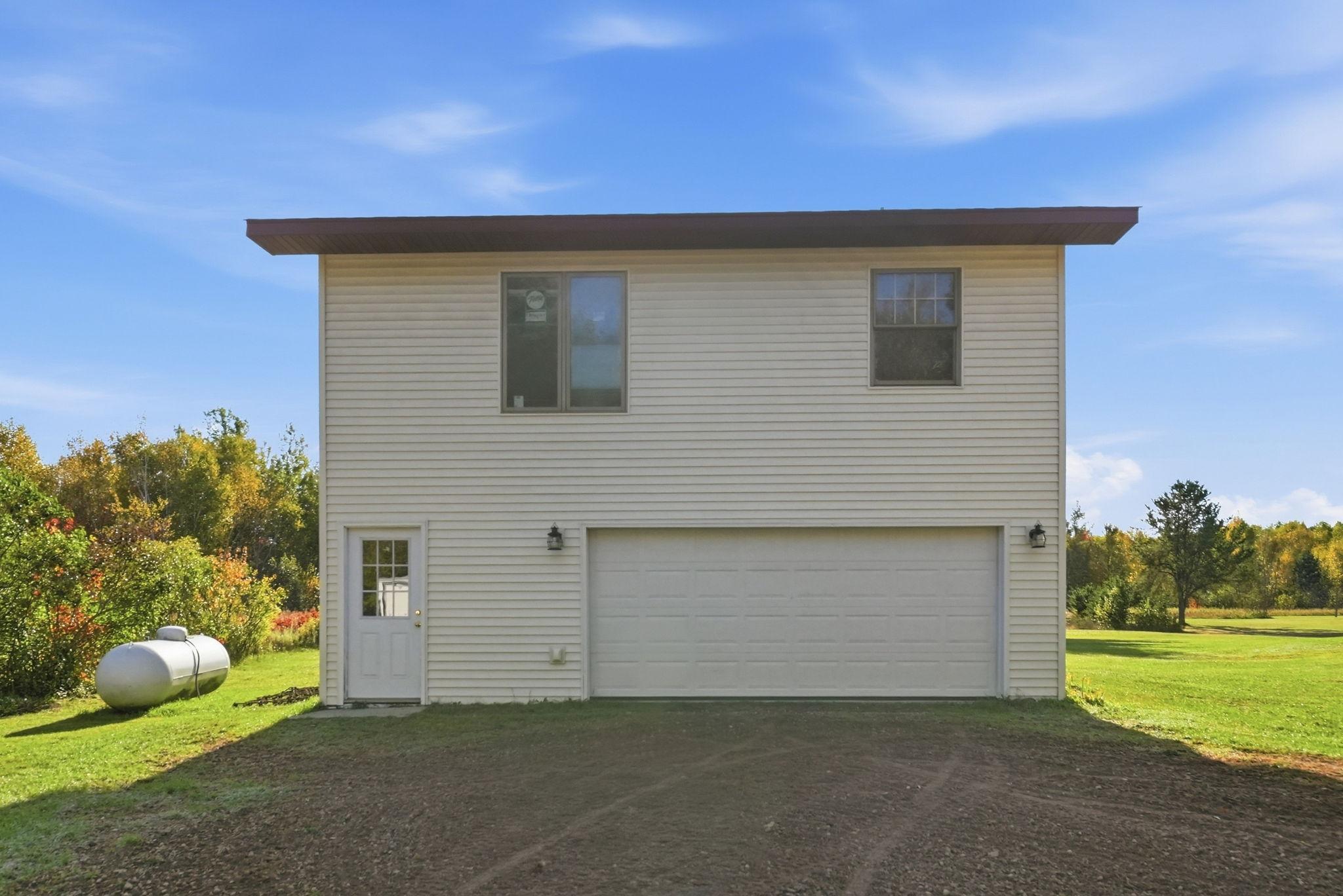 main property photo 68