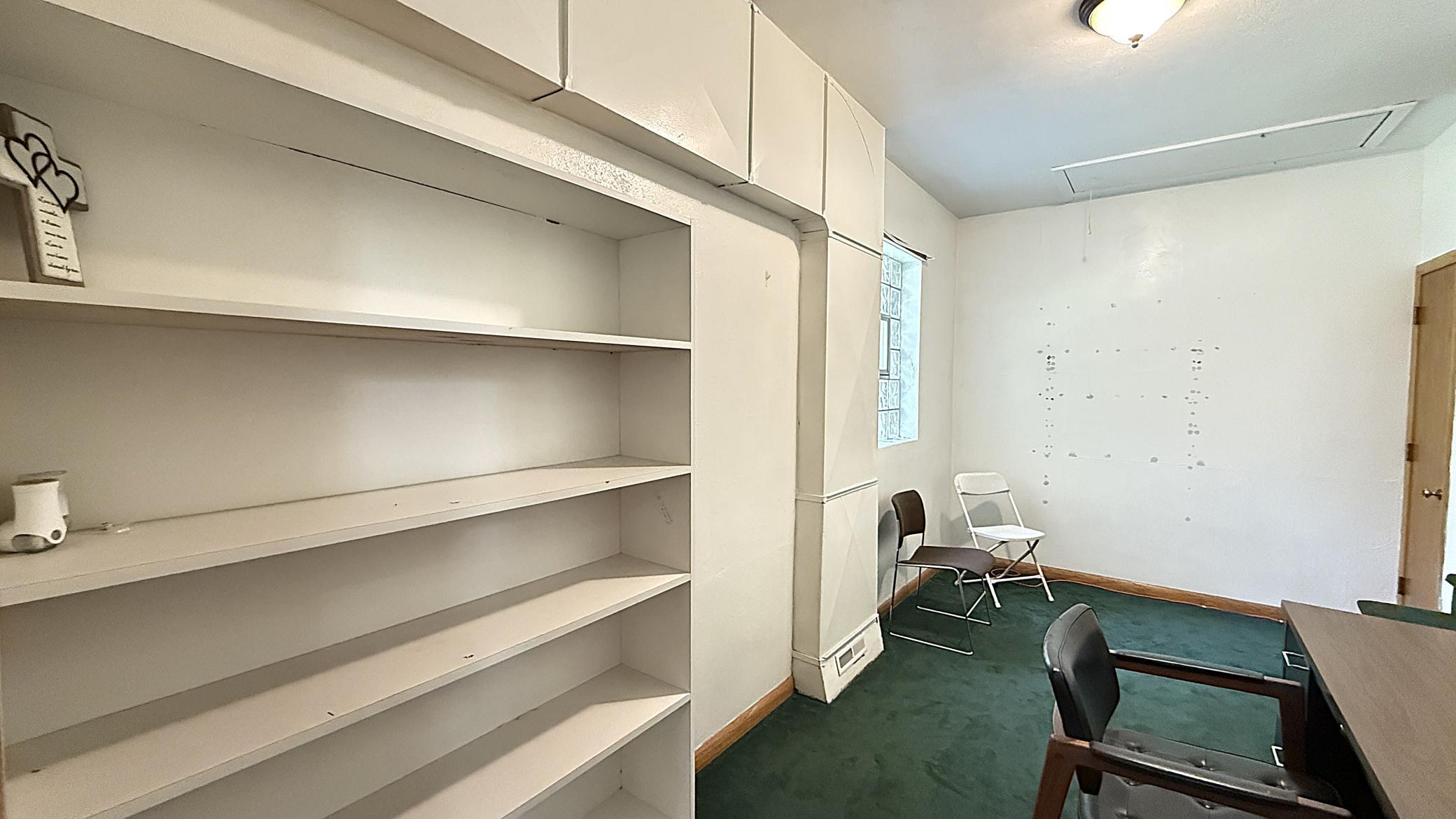main property photo 18