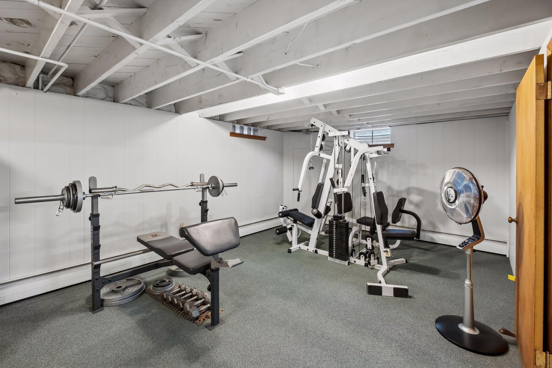 main property photo 18