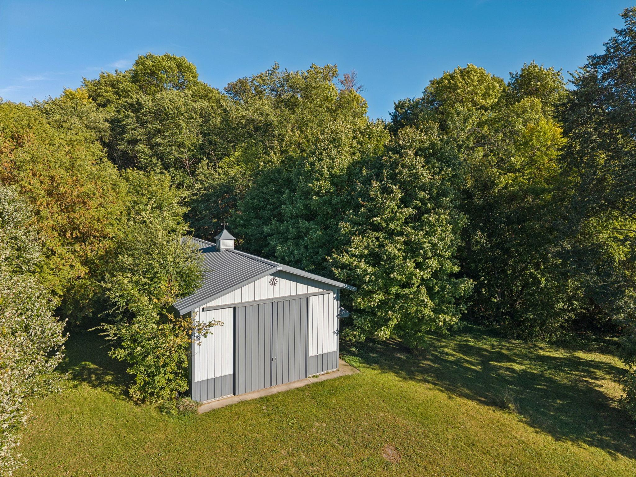 main property photo 5