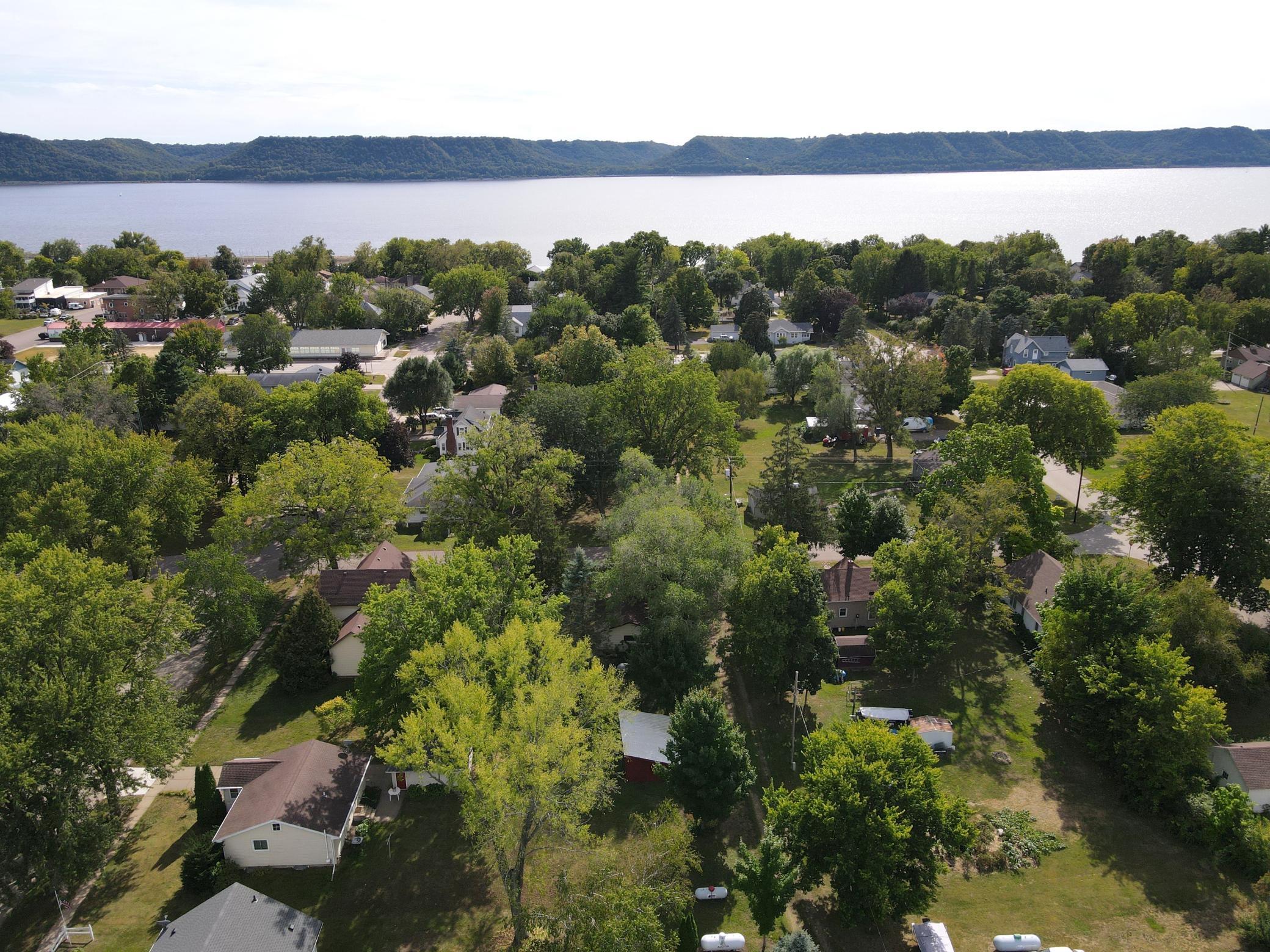 main property photo 10