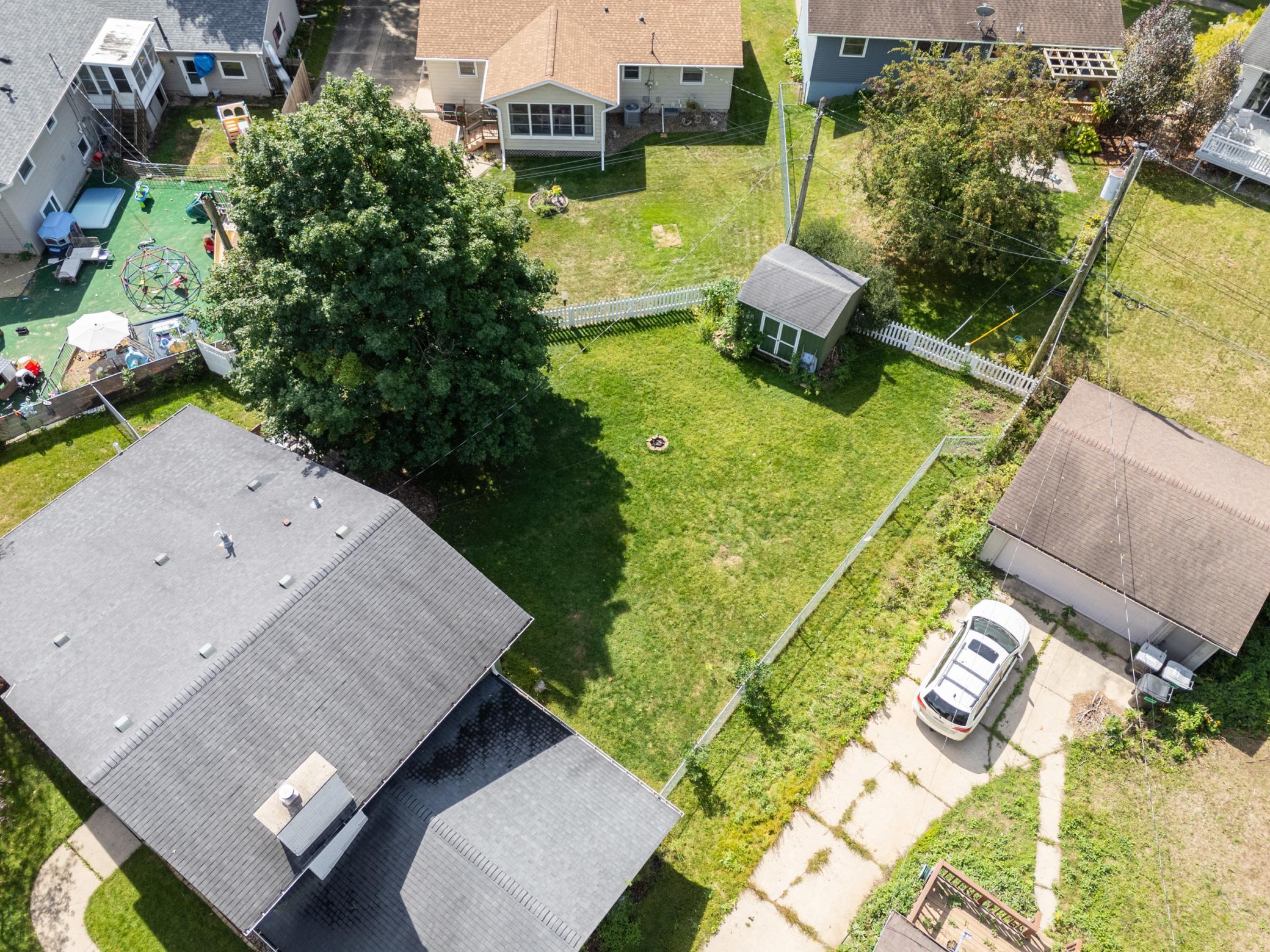 main property photo 54