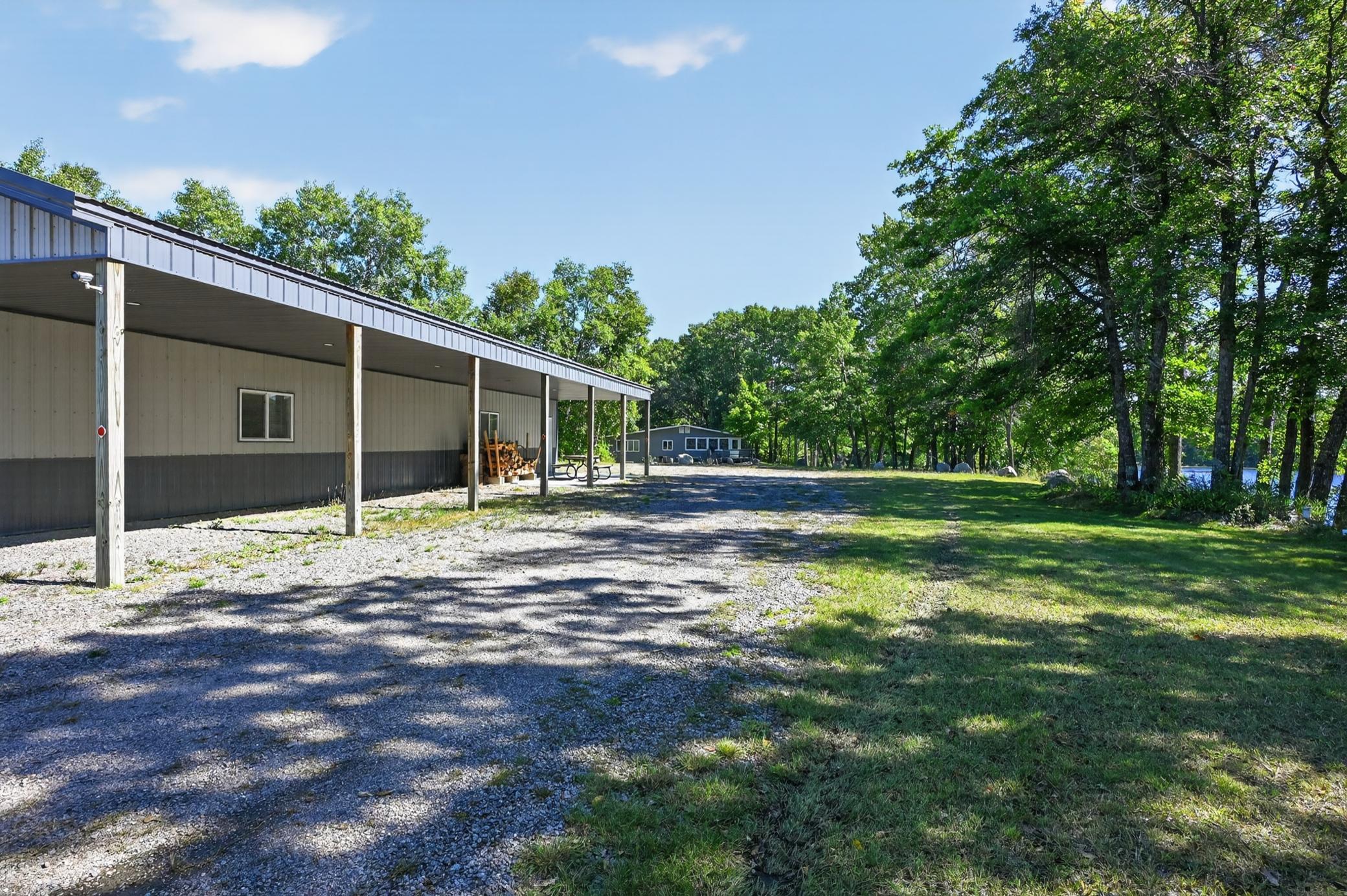 main property photo 37
