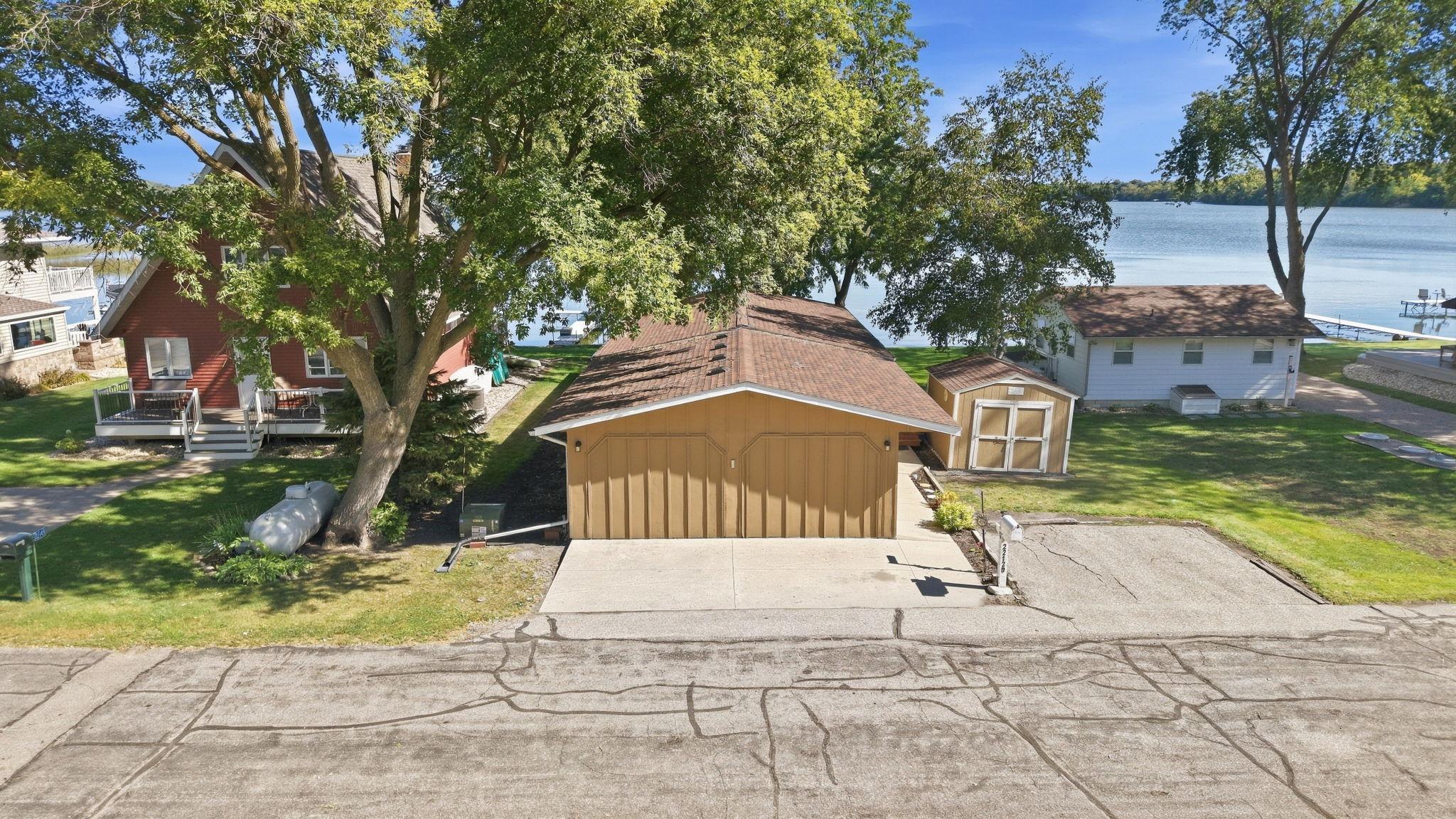 main property photo 43