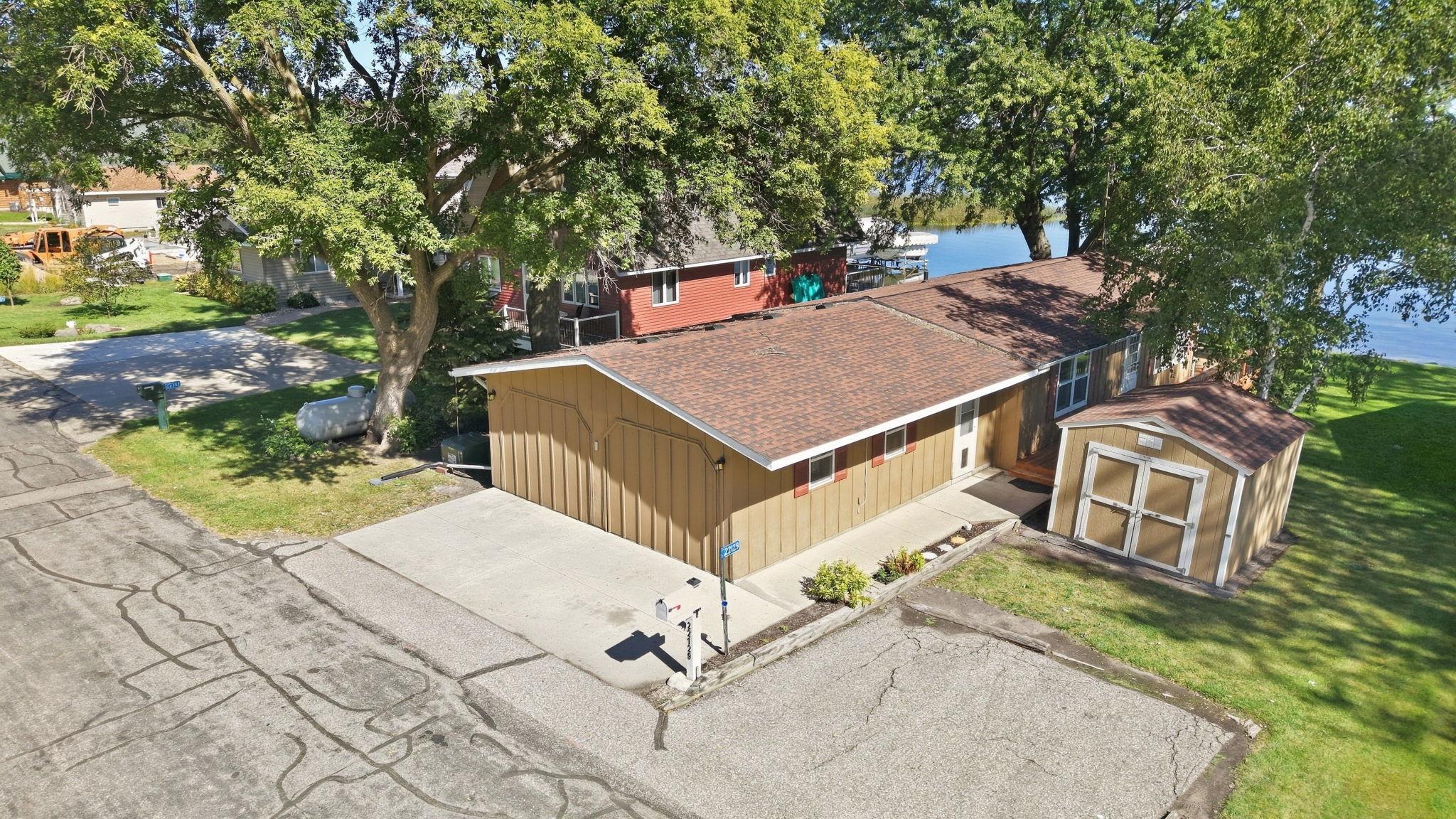main property photo 45