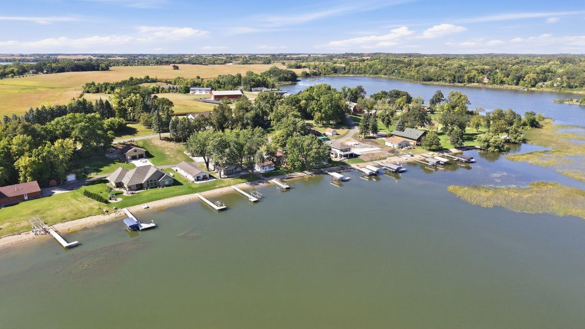 main property photo 51