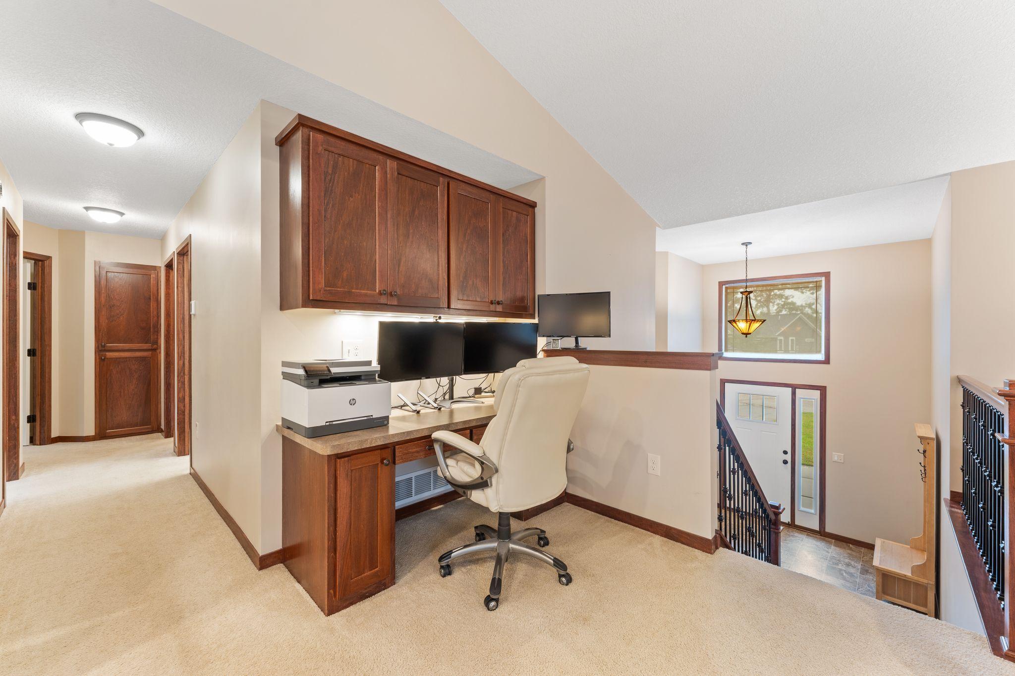 main property photo 6