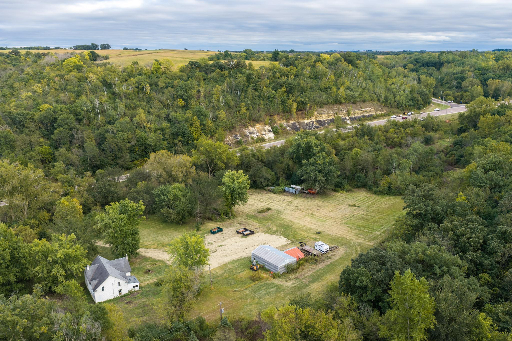 main property photo 3
