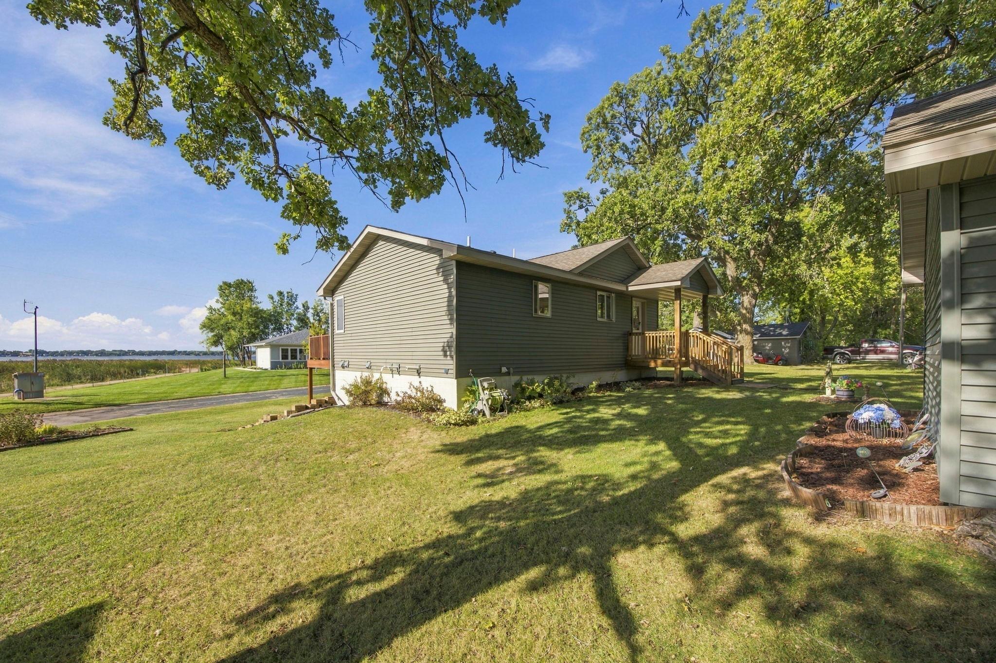 main property photo 27