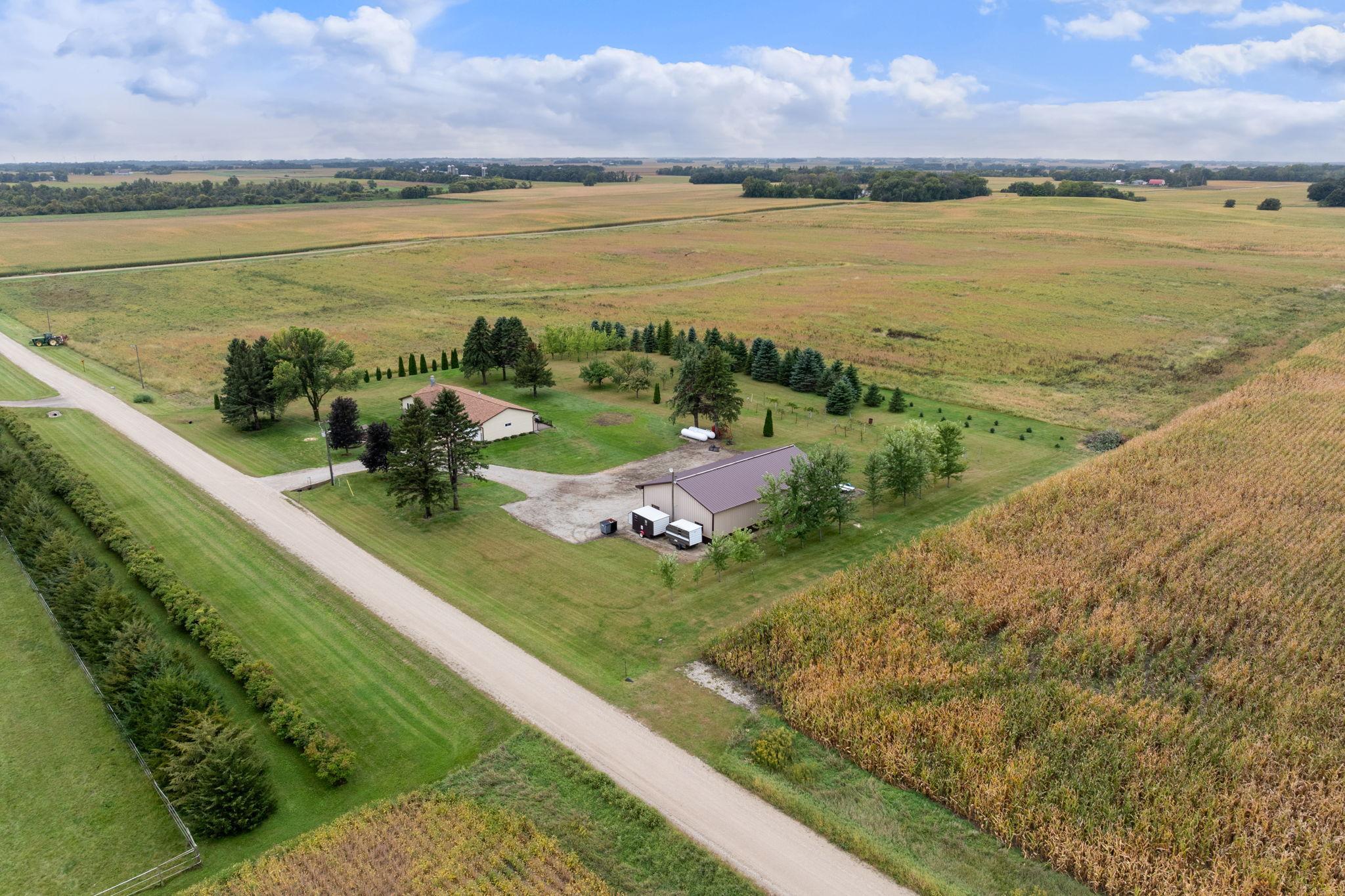 main property photo 40