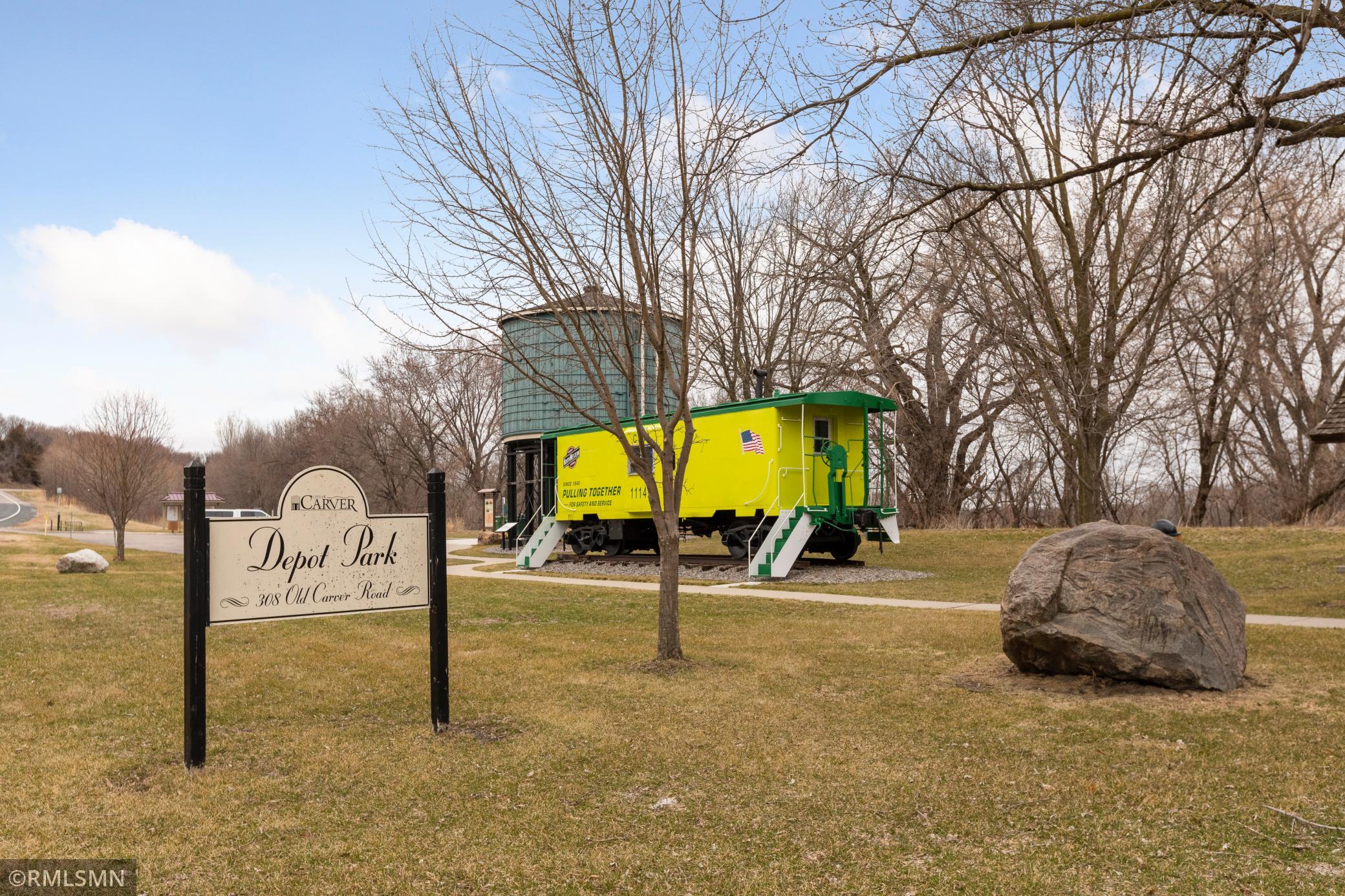 main property photo 40