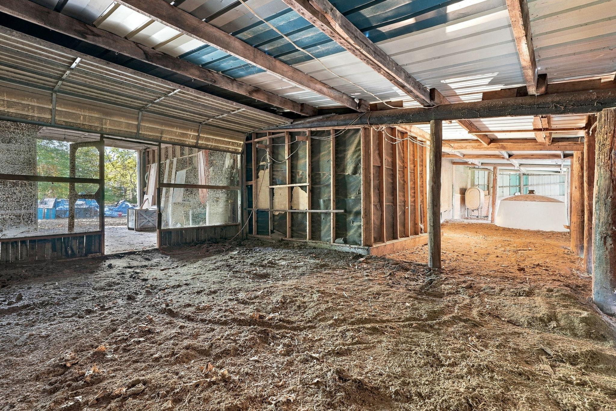 main property photo 63