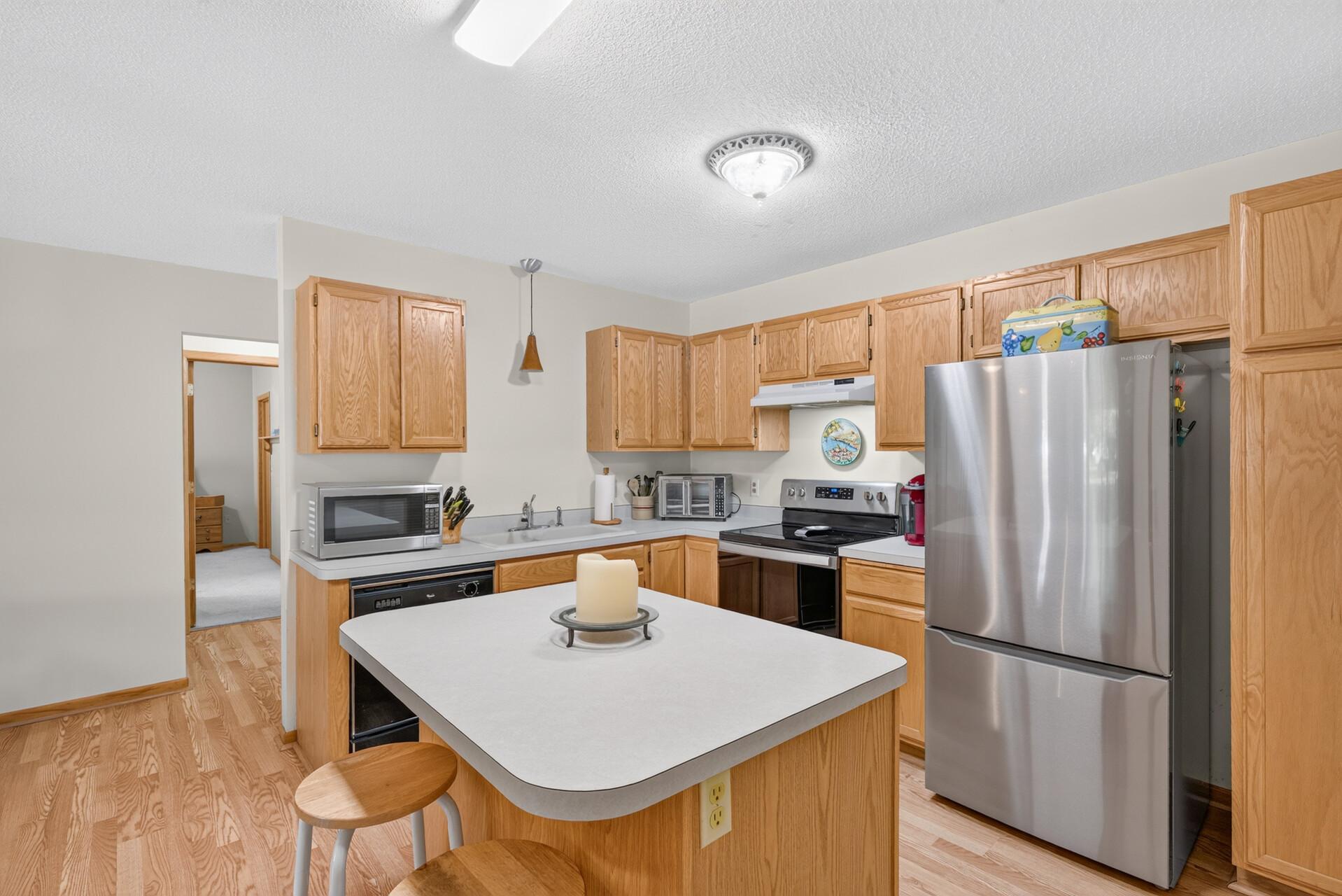 main property photo 17