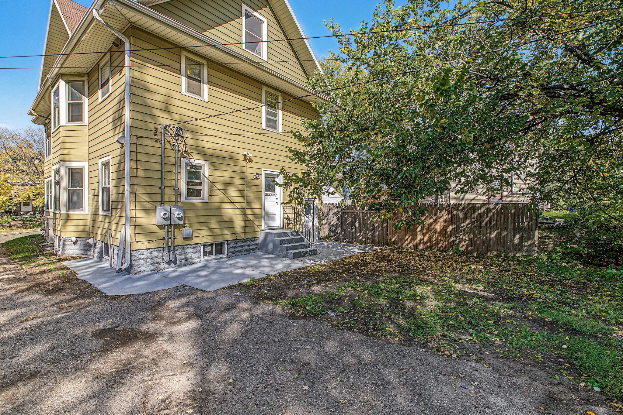 main property photo 47