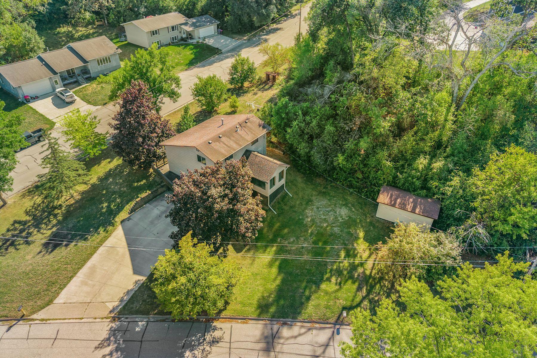 main property photo 49