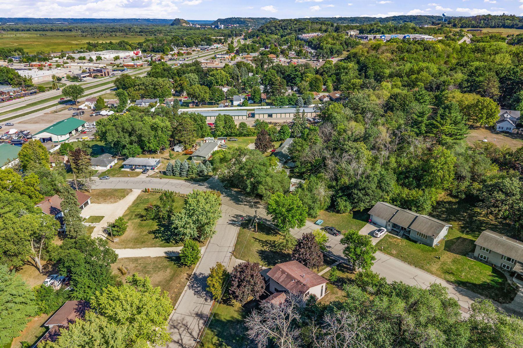 main property photo 50