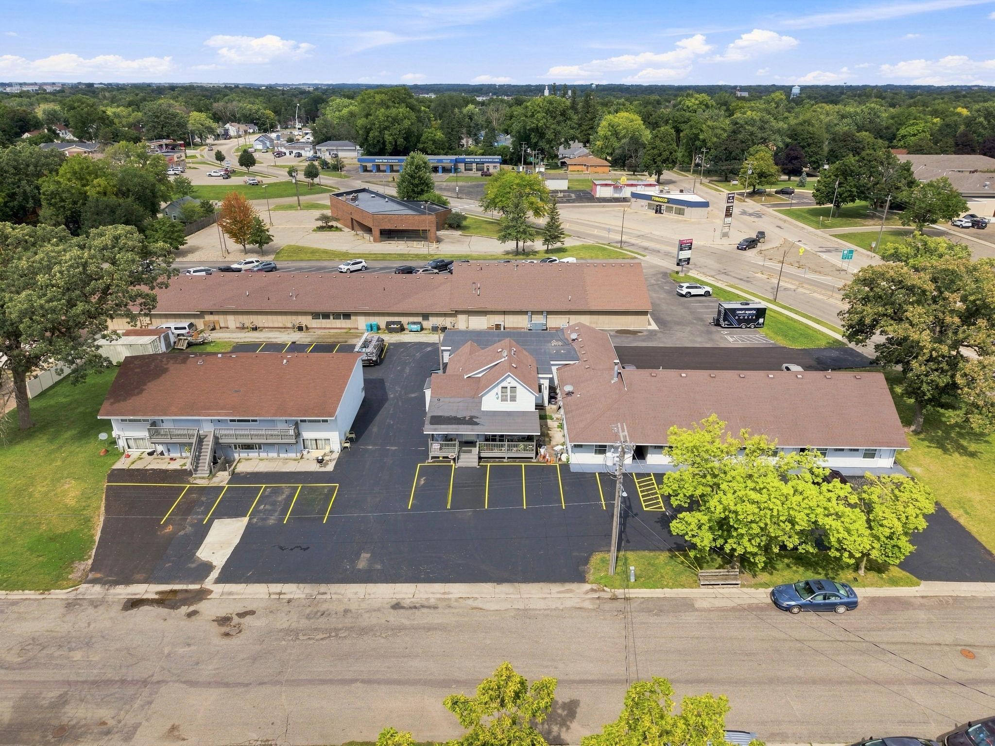 main property photo 3