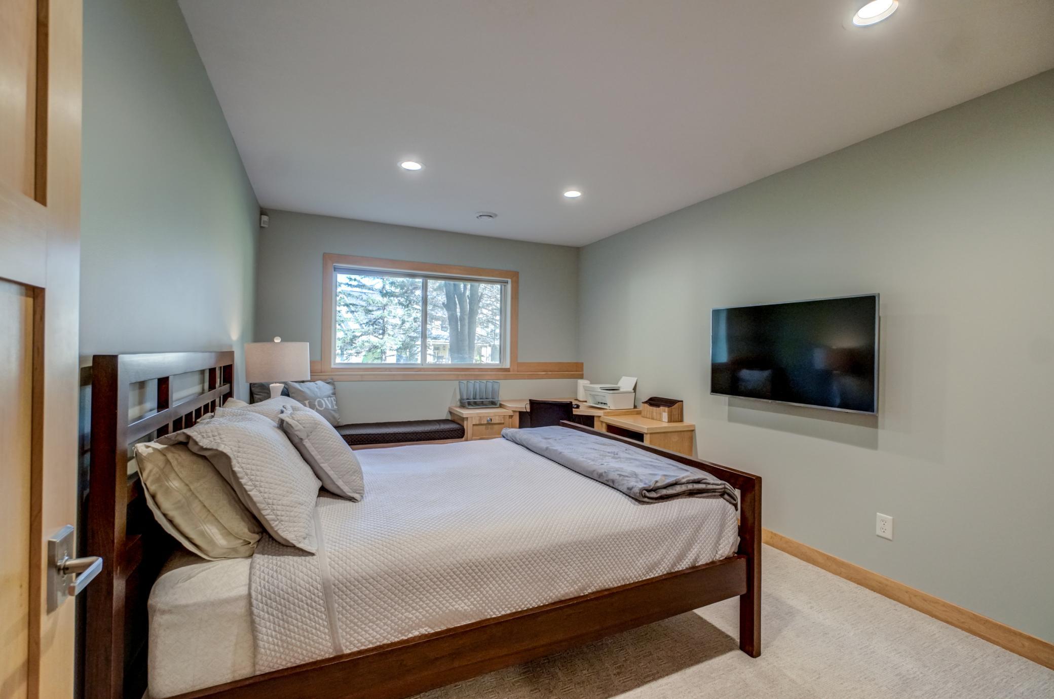 main property photo 66
